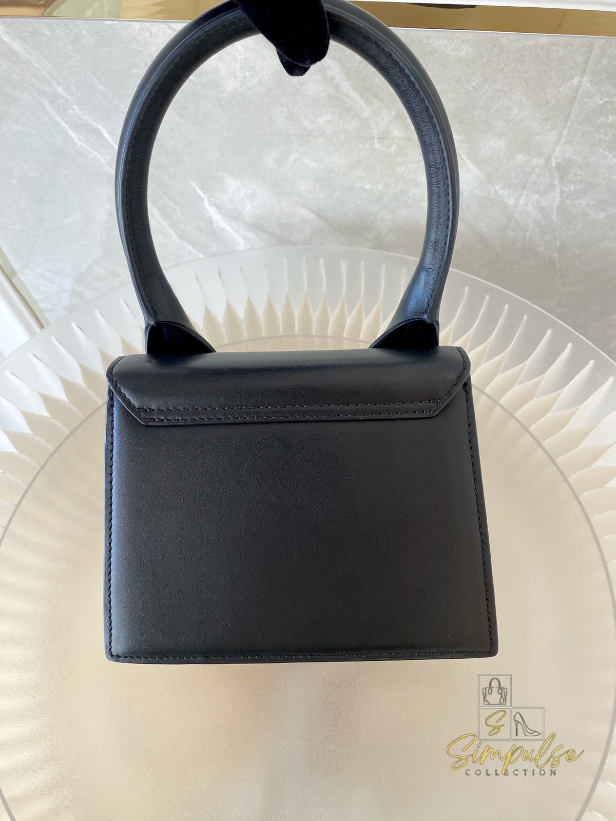 JACQUEMUS LE CHIQUITO MINI TOP HANDLE BAG