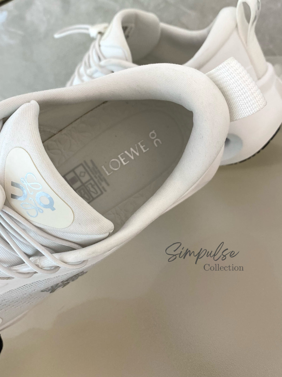 ON-LOEWE Cloudsolo Polyester White/Light Grey Sneakers