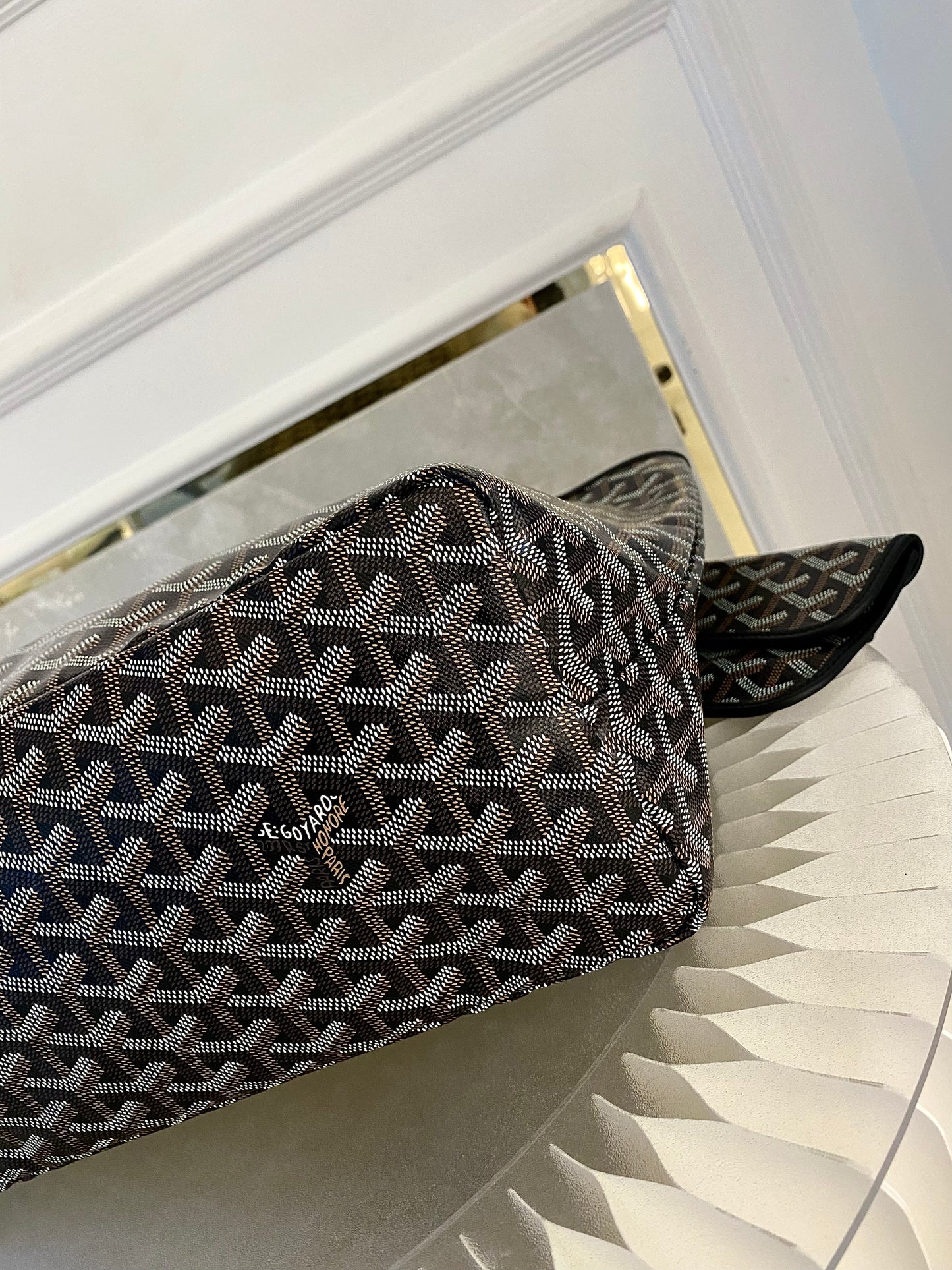 Goyard St. Louis Black in Pm Size