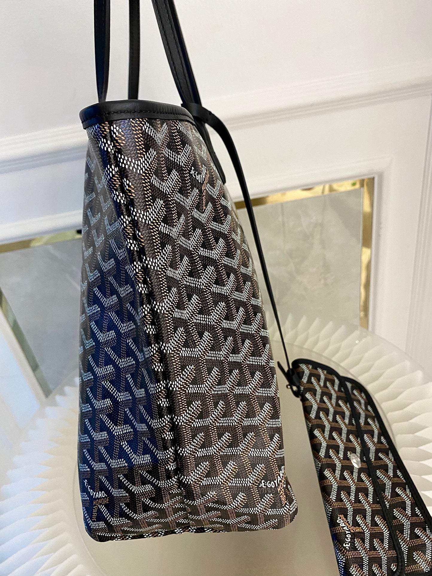 Goyard St. Louis Black in Pm Size