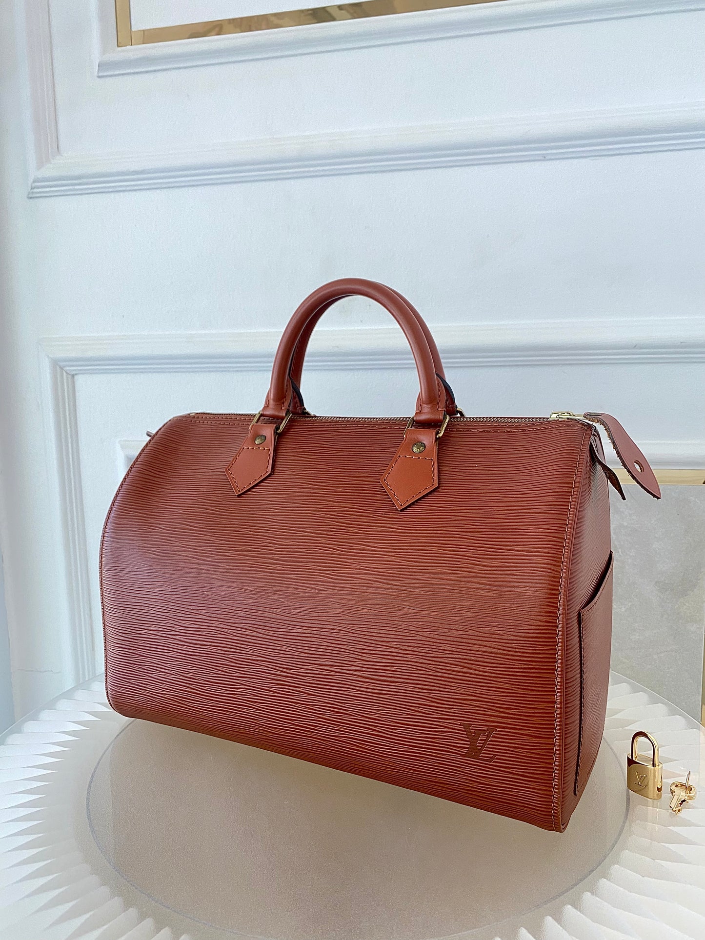 LOUIS VUITTON Speedy 30 in Epi Brown Leather