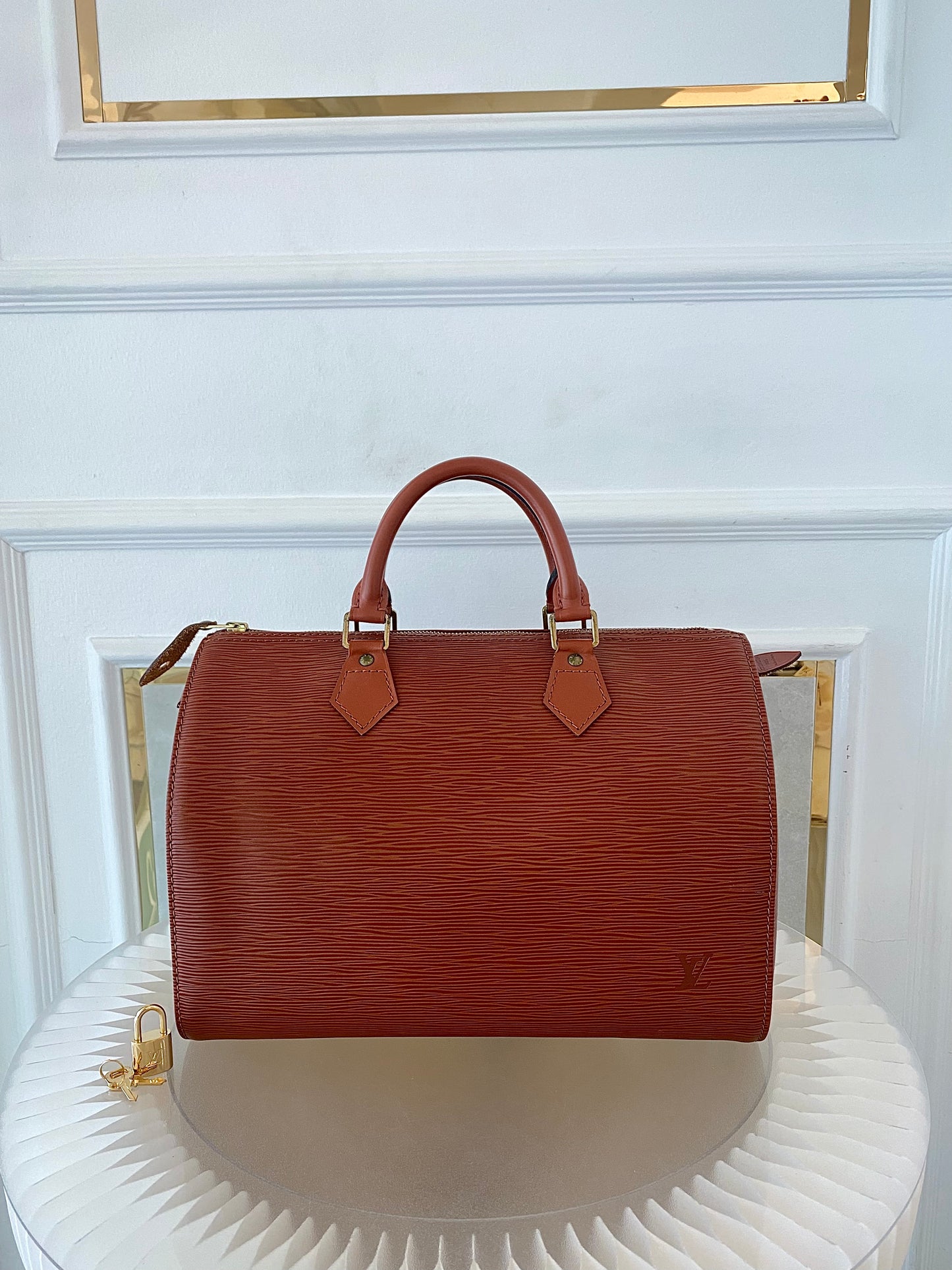 LOUIS VUITTON Speedy 30 in Epi Brown Leather