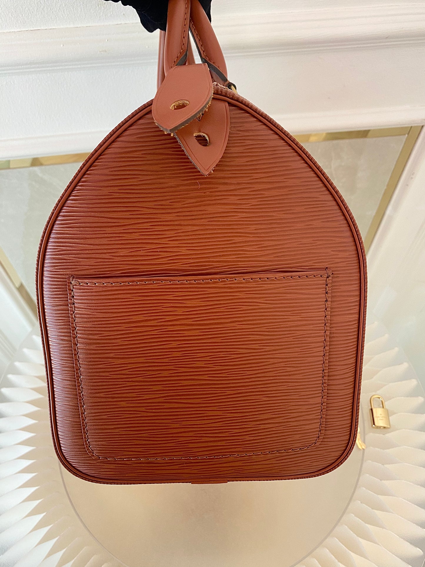 LOUIS VUITTON Speedy 30 in Epi Brown Leather