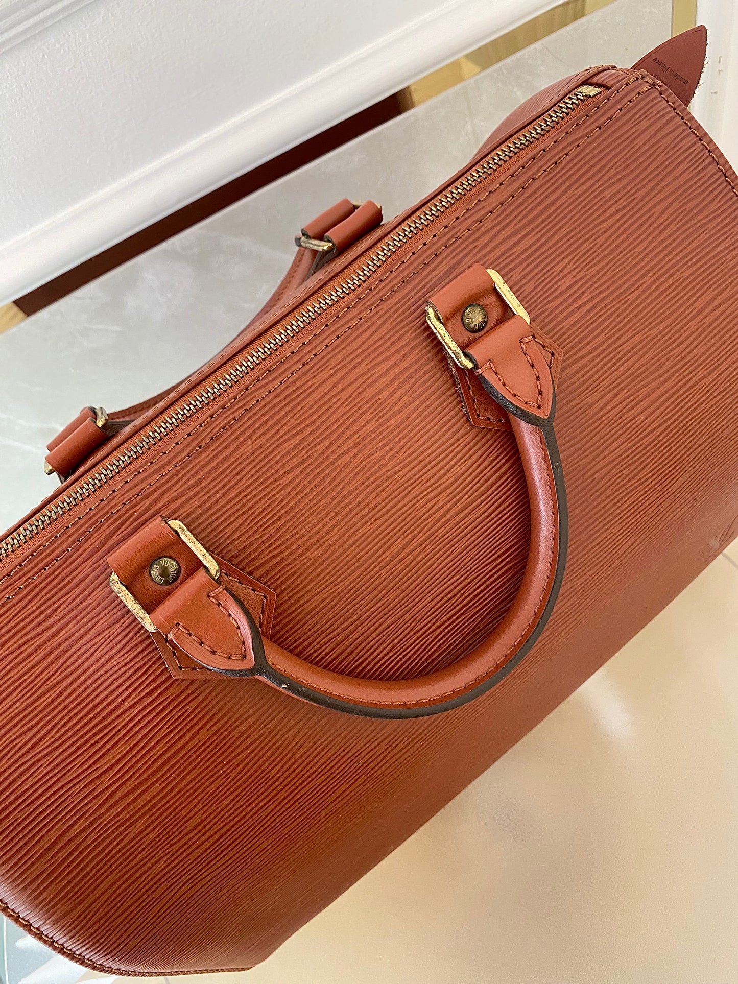 LOUIS VUITTON Speedy 30 in Epi Brown Leather