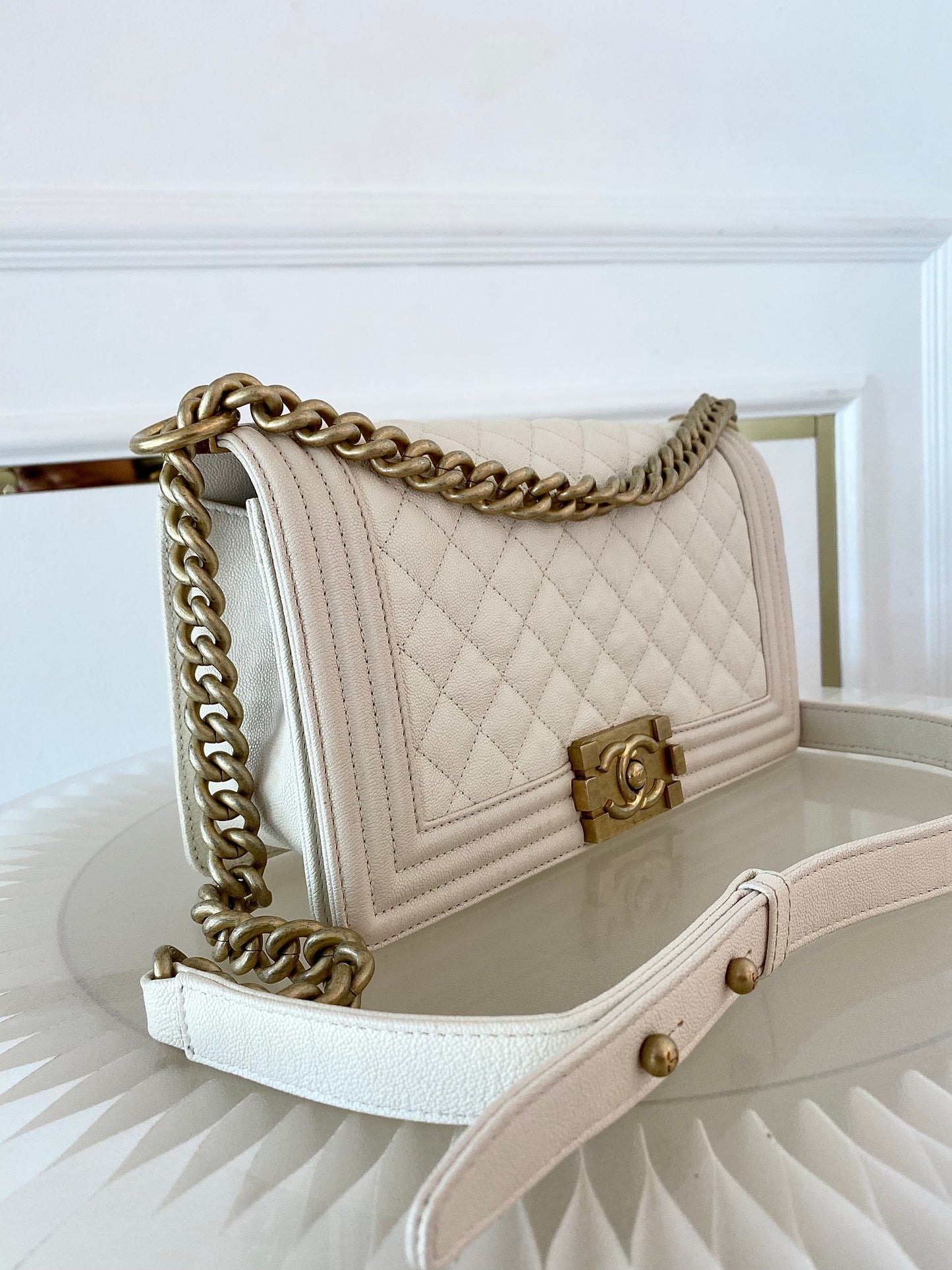 CHANEL Leboy Caviar Old Medium White GHW