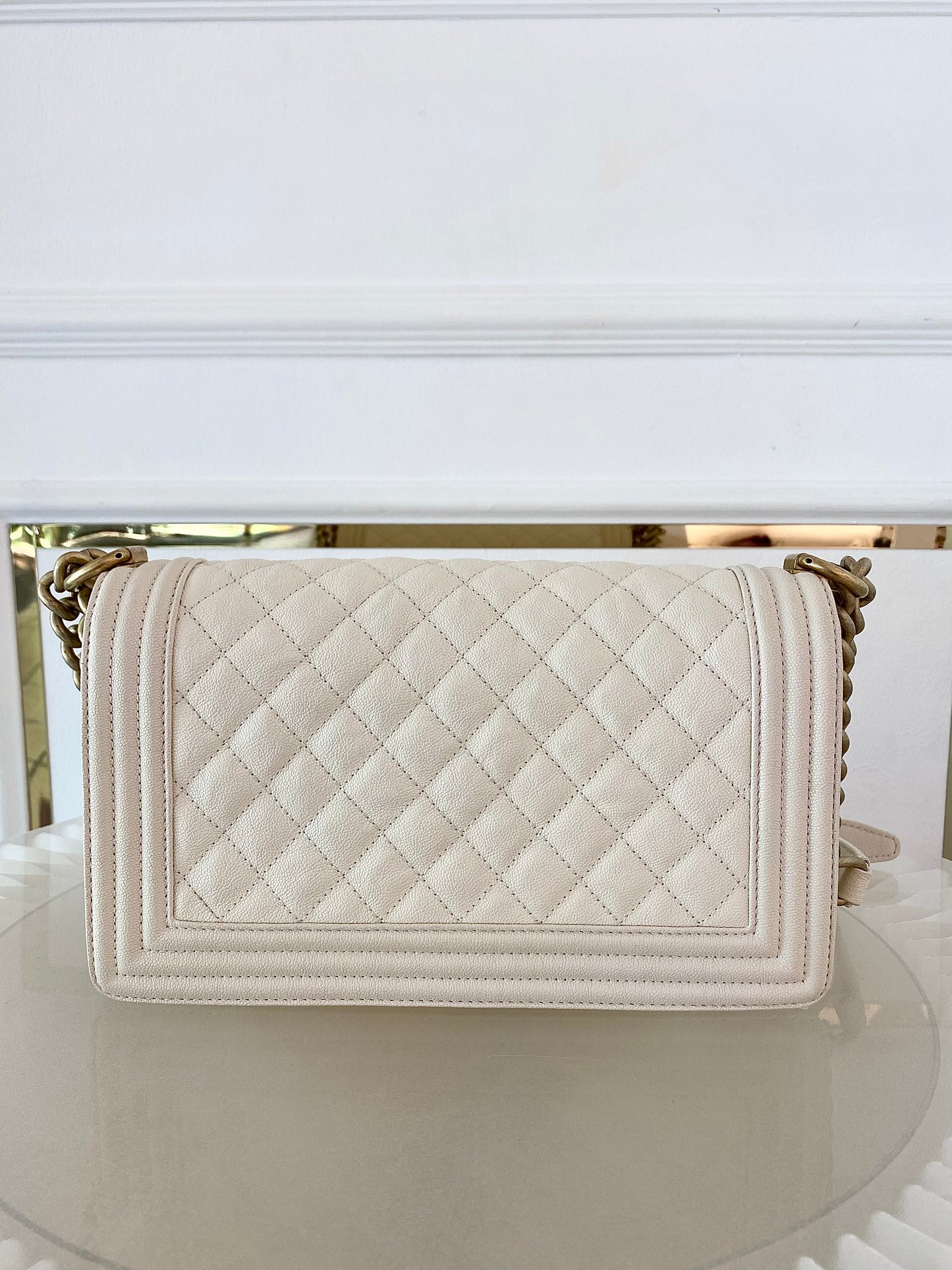 CHANEL Leboy Caviar Old Medium White GHW