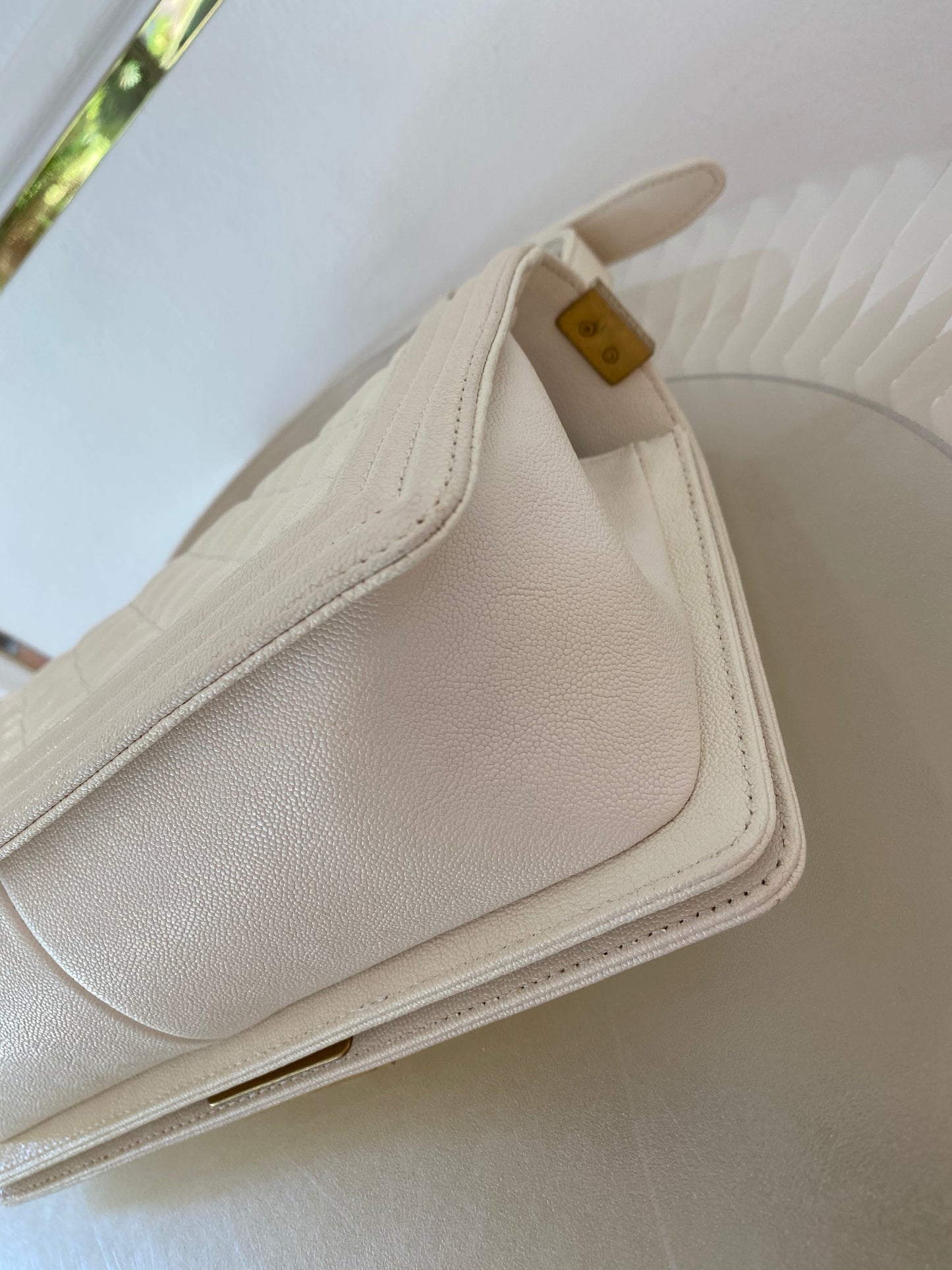 CHANEL Leboy Caviar Old Medium White GHW