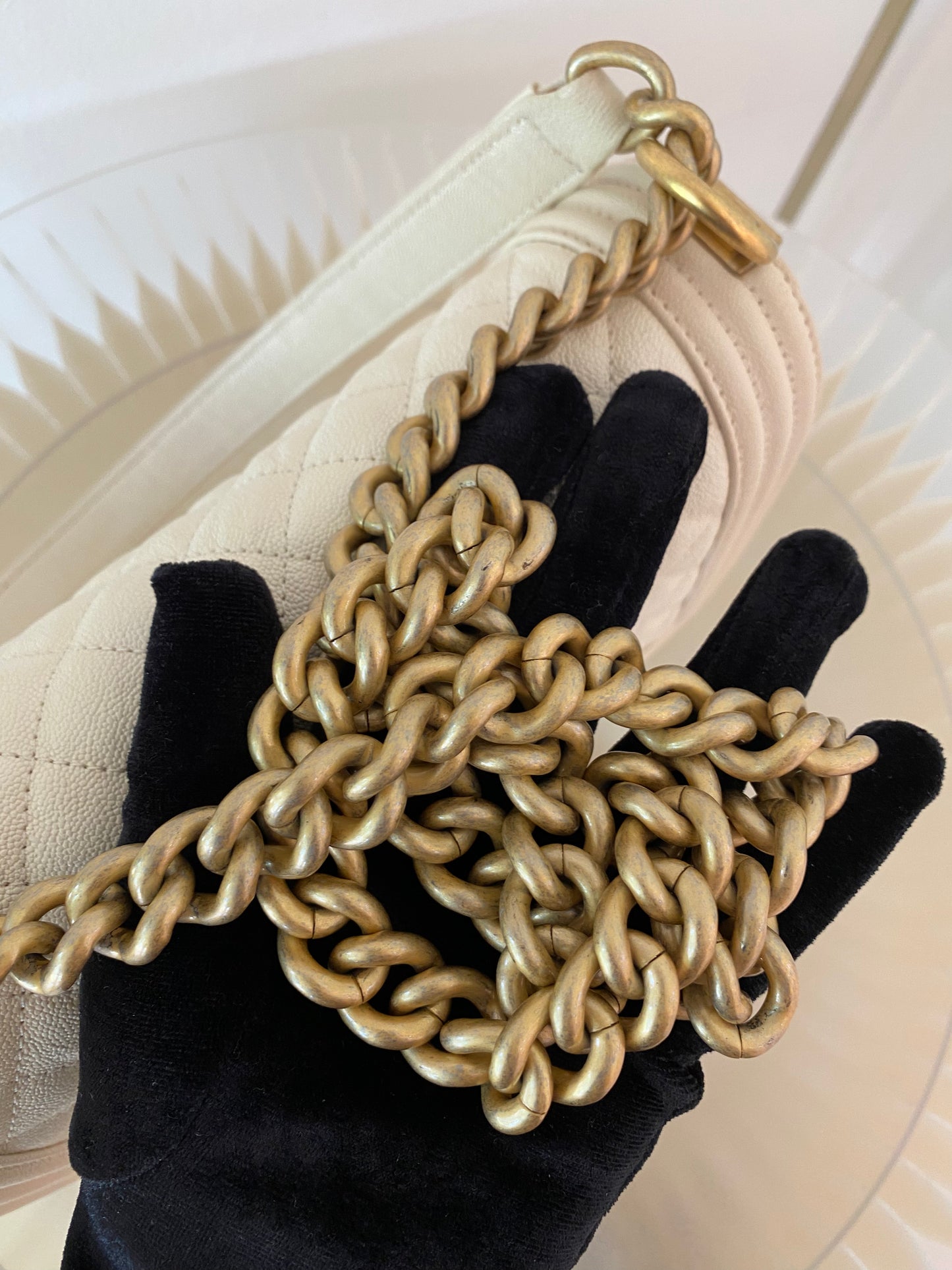 CHANEL Leboy Caviar Old Medium White GHW