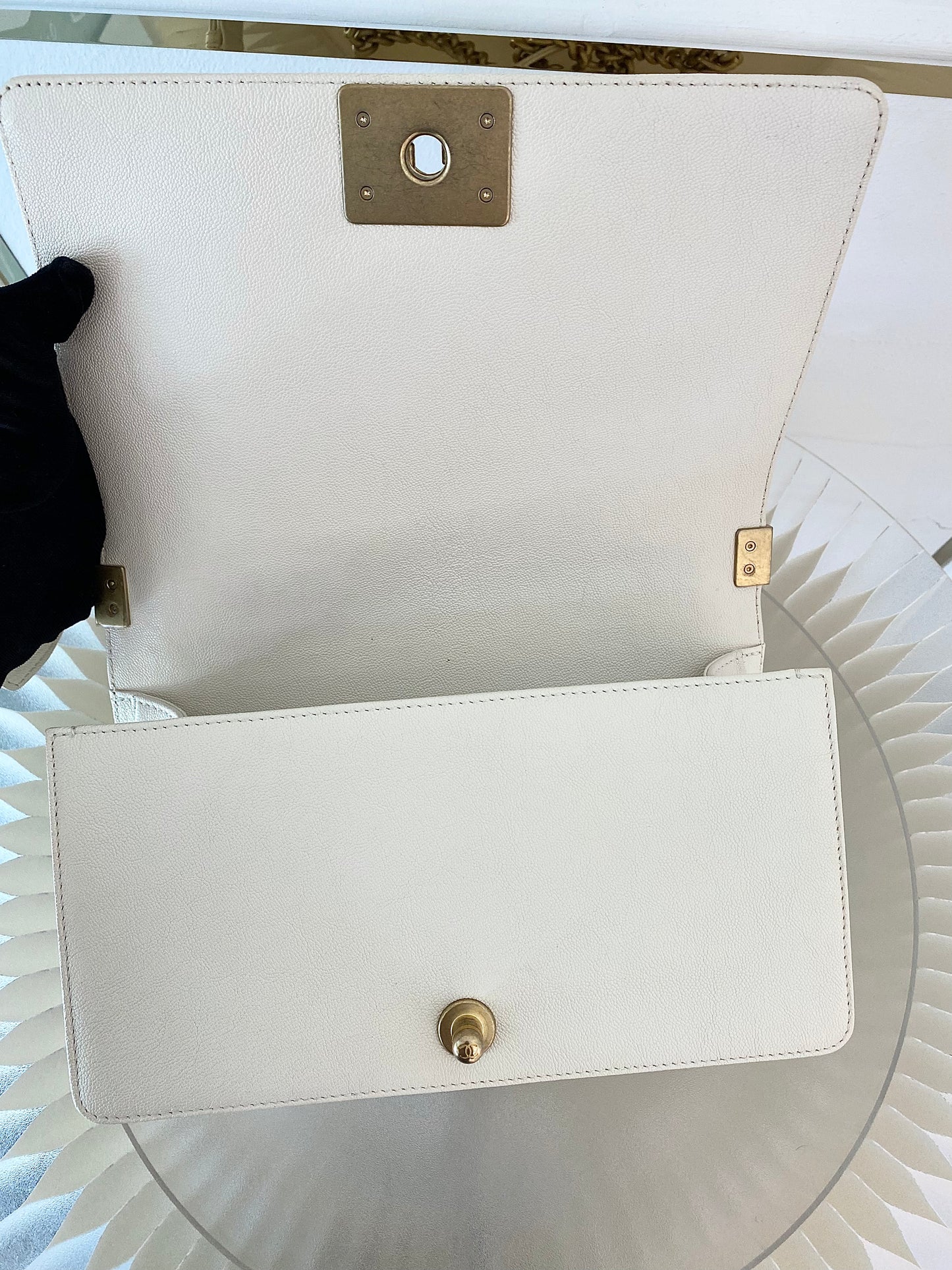 CHANEL Leboy Caviar Old Medium White GHW