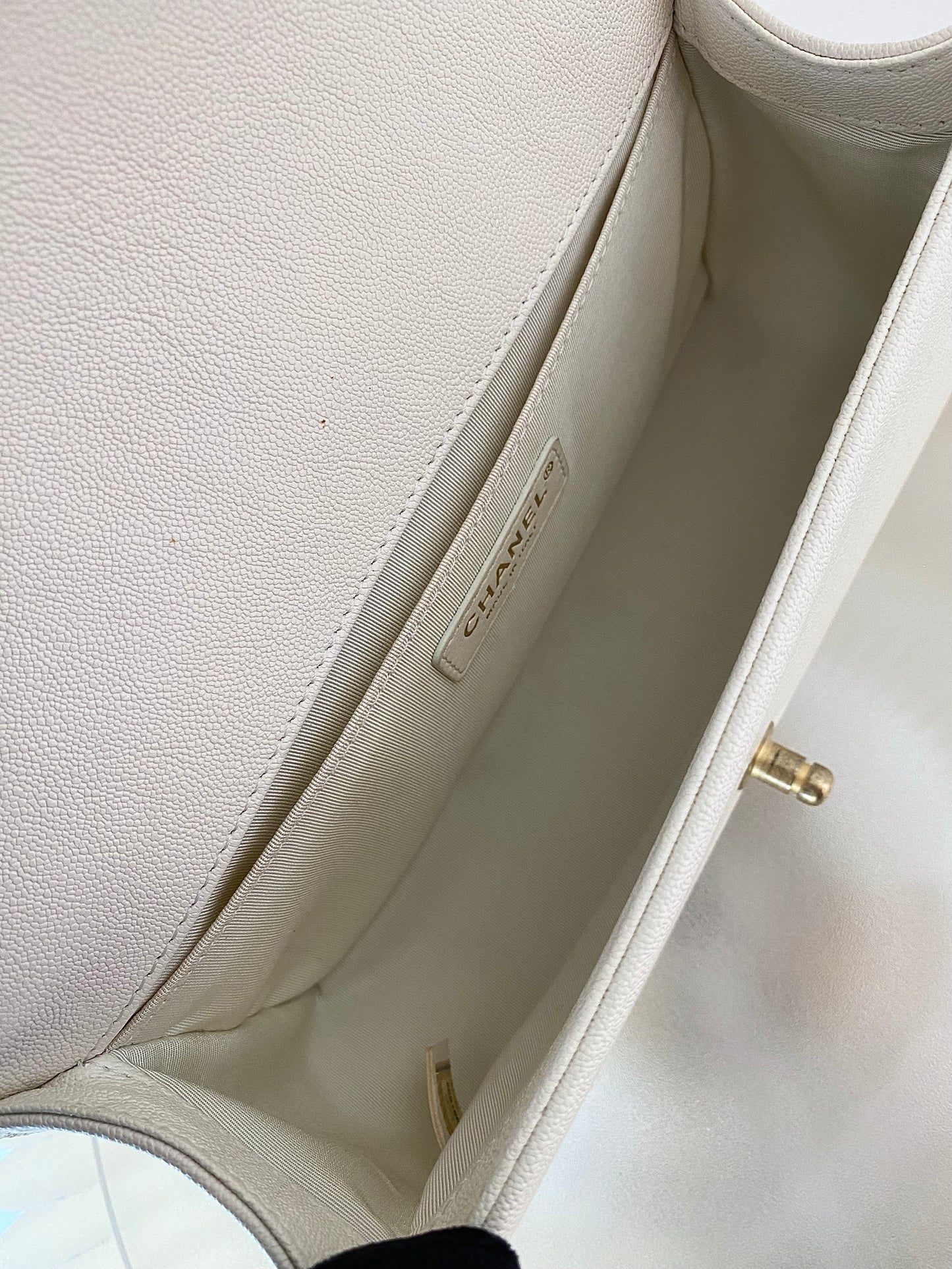 CHANEL Leboy Caviar Old Medium White GHW