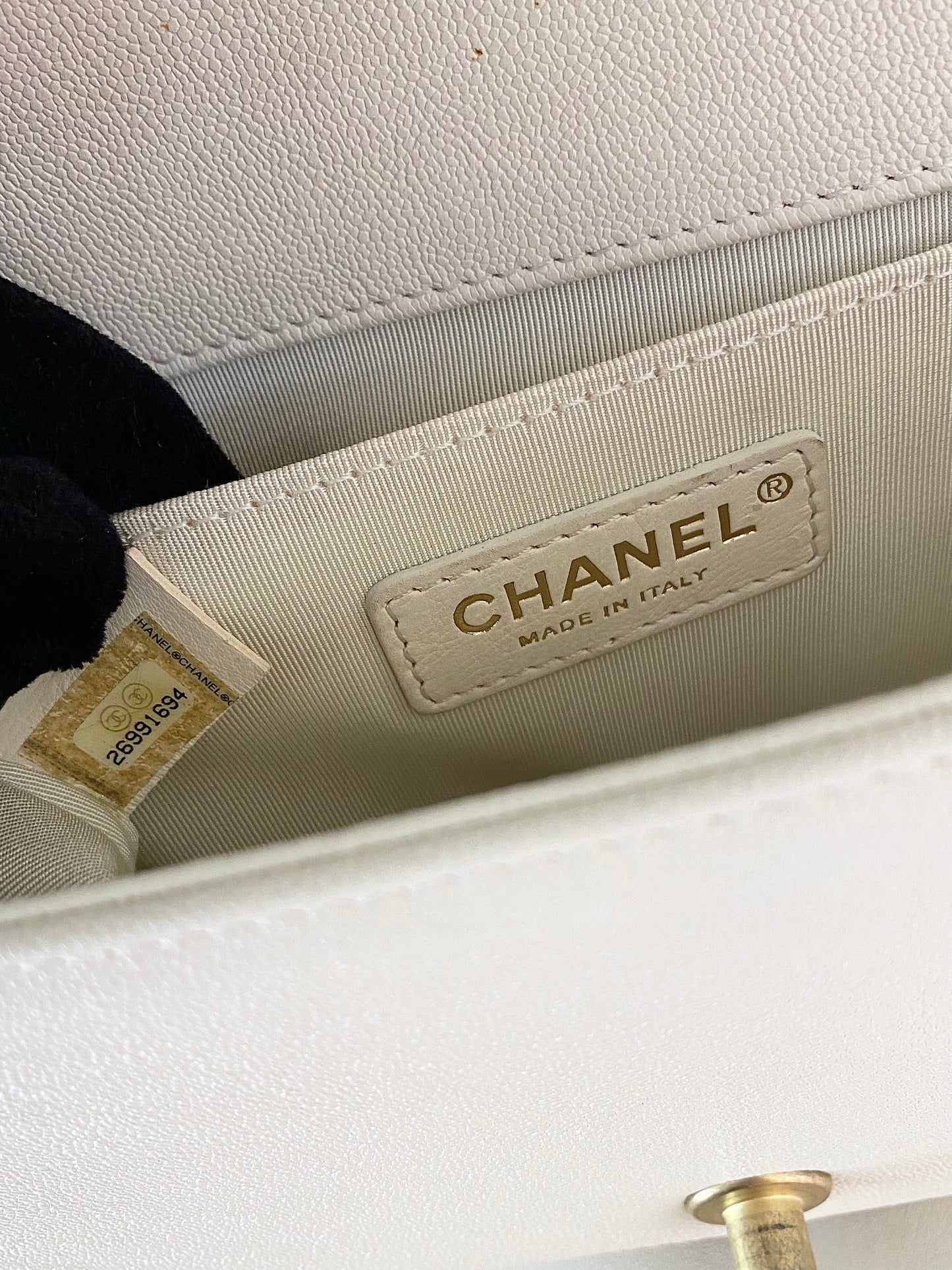 CHANEL Leboy Caviar Old Medium White GHW