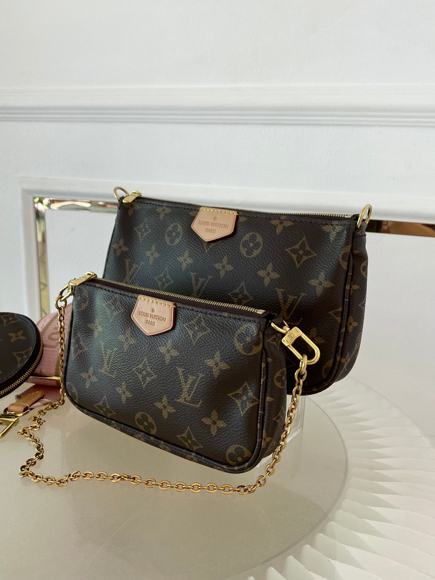 LOUIS VUITTON Multi Pochette Monogram Pink Strap