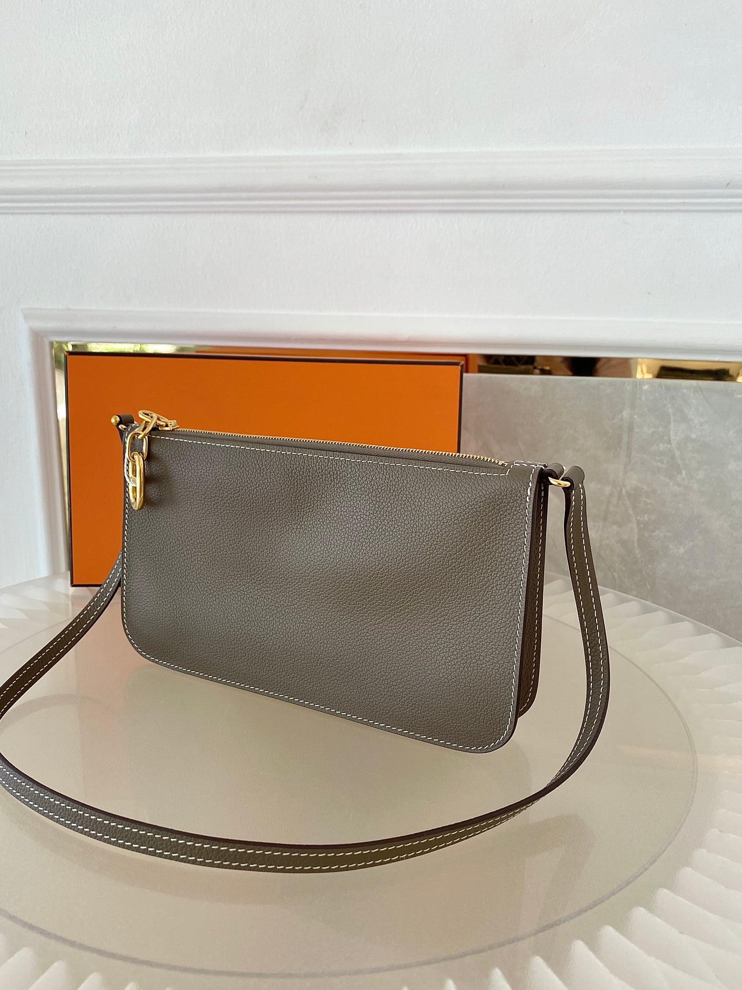 HERMES Zipengo Chaine d’Ancre To Go Pouch in Etoupe GHW