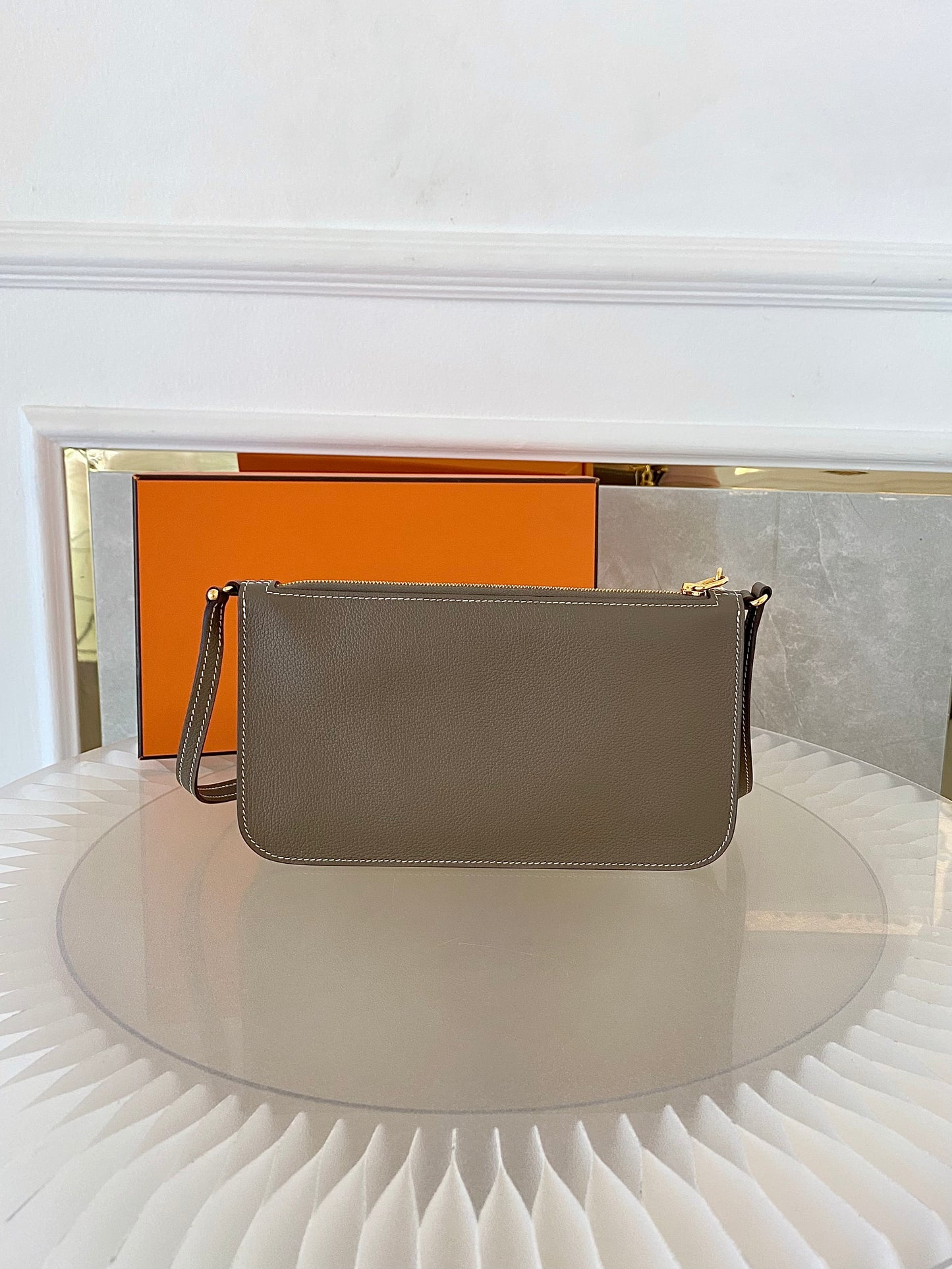 HERMES Zipengo Chaine d’Ancre To Go Pouch in Etoupe GHW