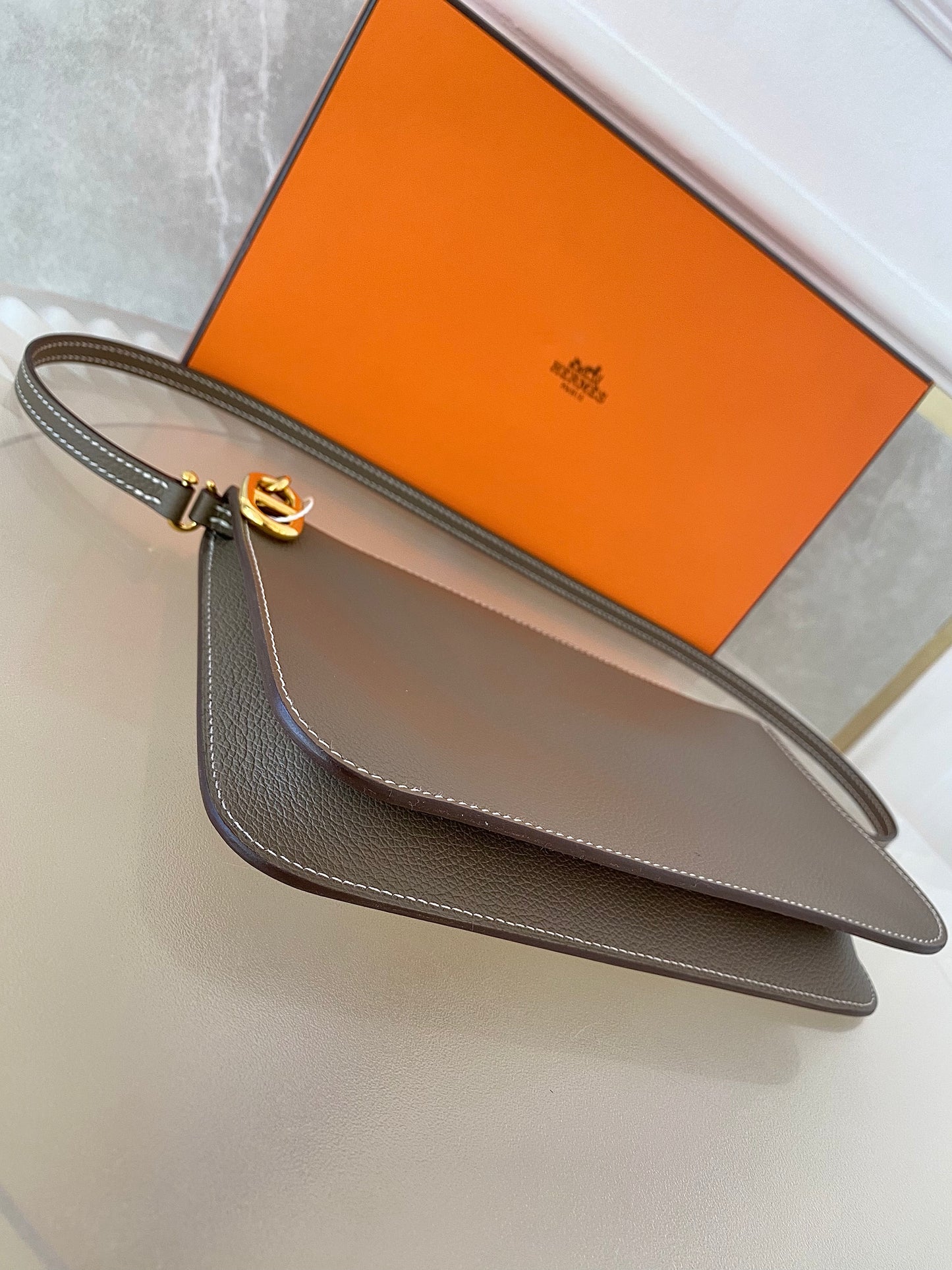 HERMES Zipengo Chaine d’Ancre To Go Pouch in Etoupe GHW