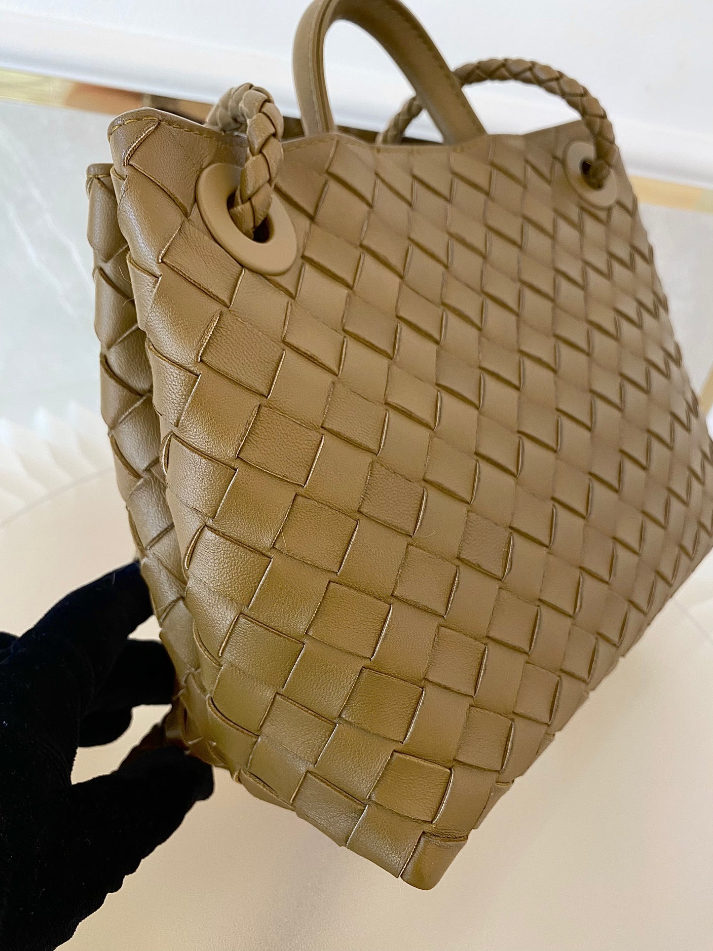 Bottega Veneta Small Andiamo Bag in a  Travertine Woven Leather