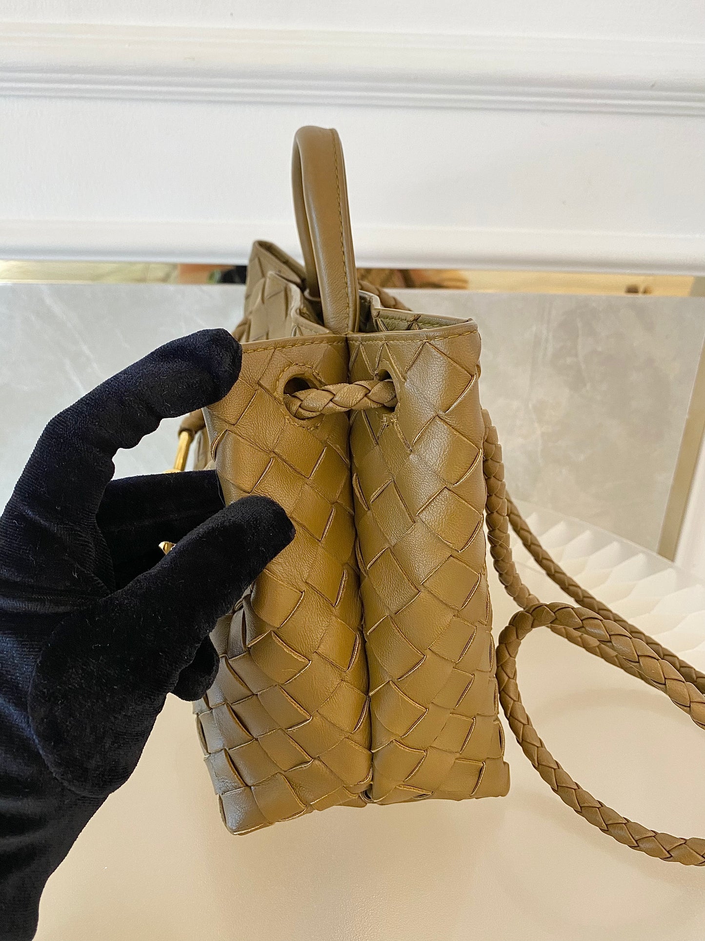 Bottega Veneta Small Andiamo Bag in a  Travertine Woven Leather