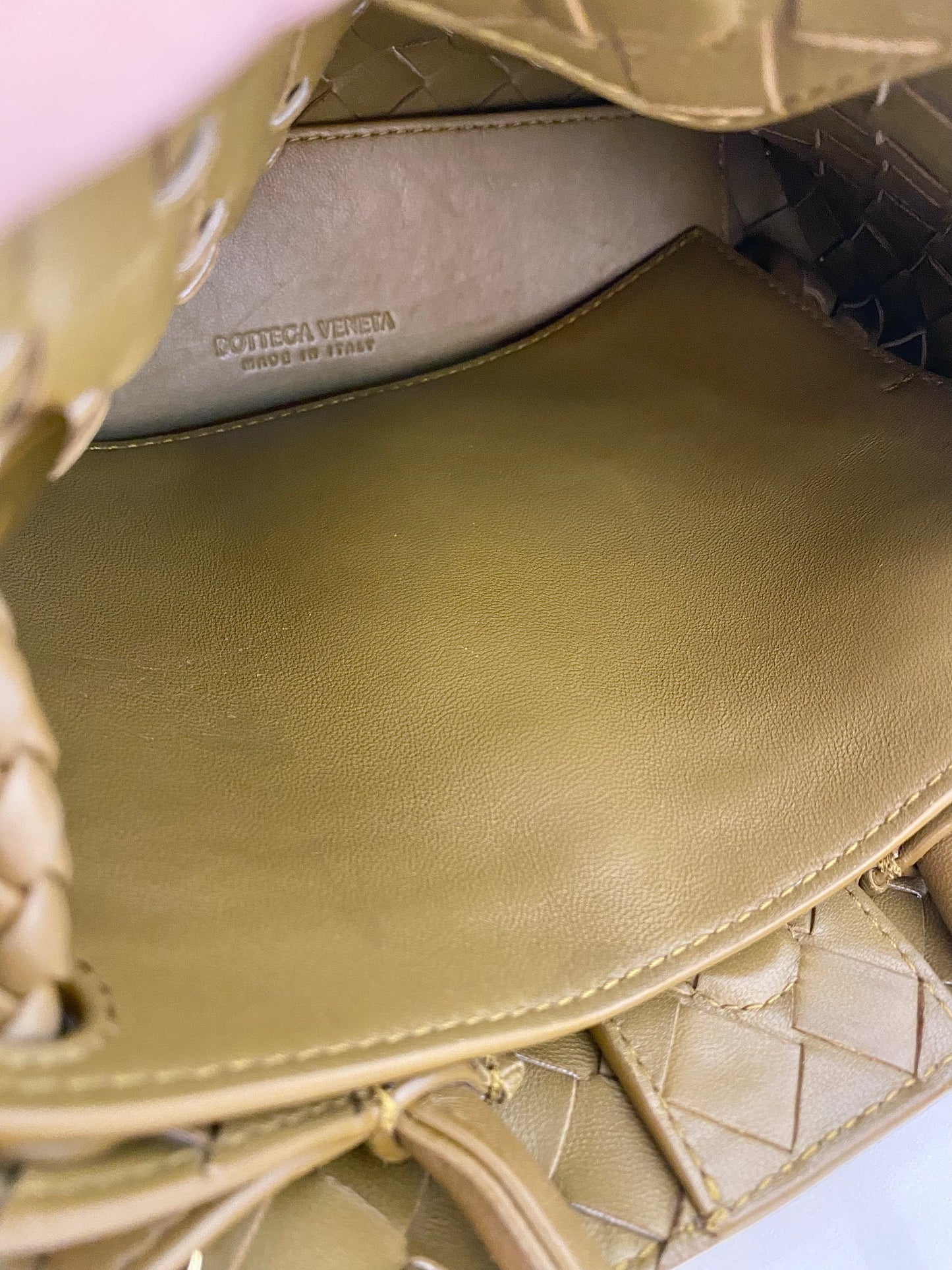 Bottega Veneta Small Andiamo Bag in a  Travertine Woven Leather
