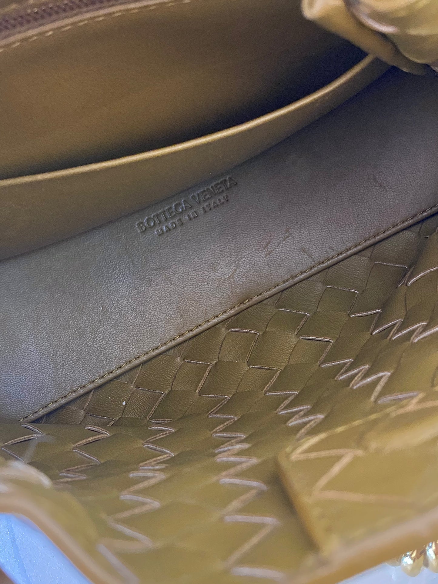 Bottega Veneta Small Andiamo Bag in a  Travertine Woven Leather