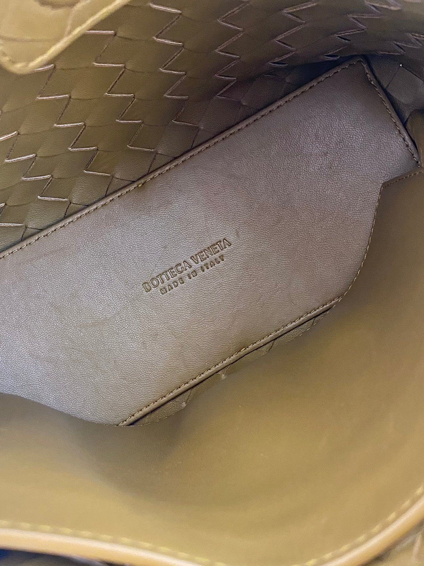 Bottega Veneta Small Andiamo Bag in a  Travertine Woven Leather