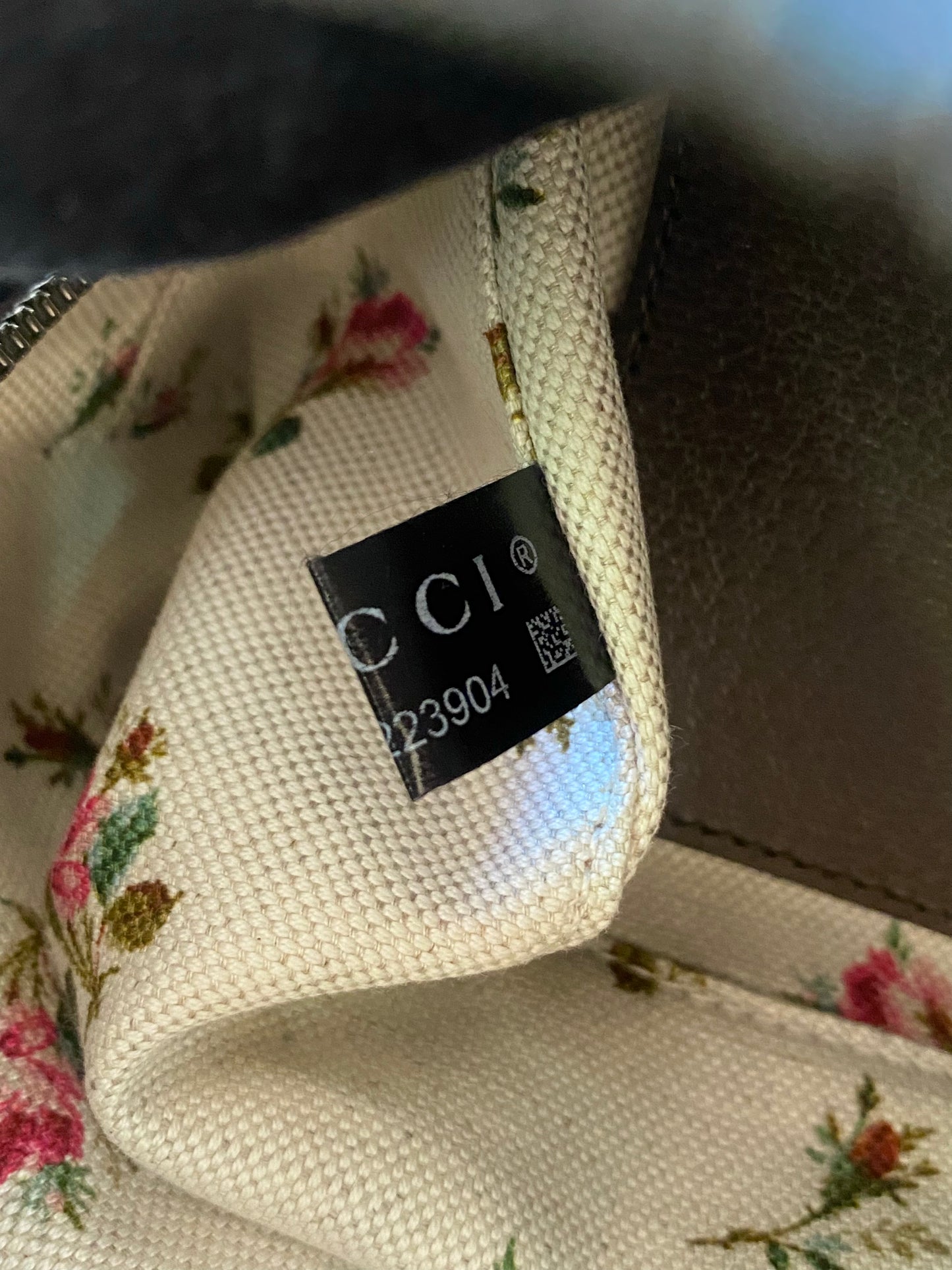 GUCCI Neo Vintage Supreme Canvas Bag