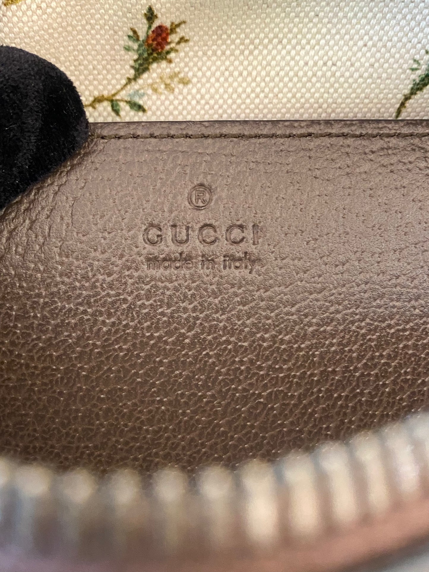 GUCCI Neo Vintage Supreme Canvas Bag