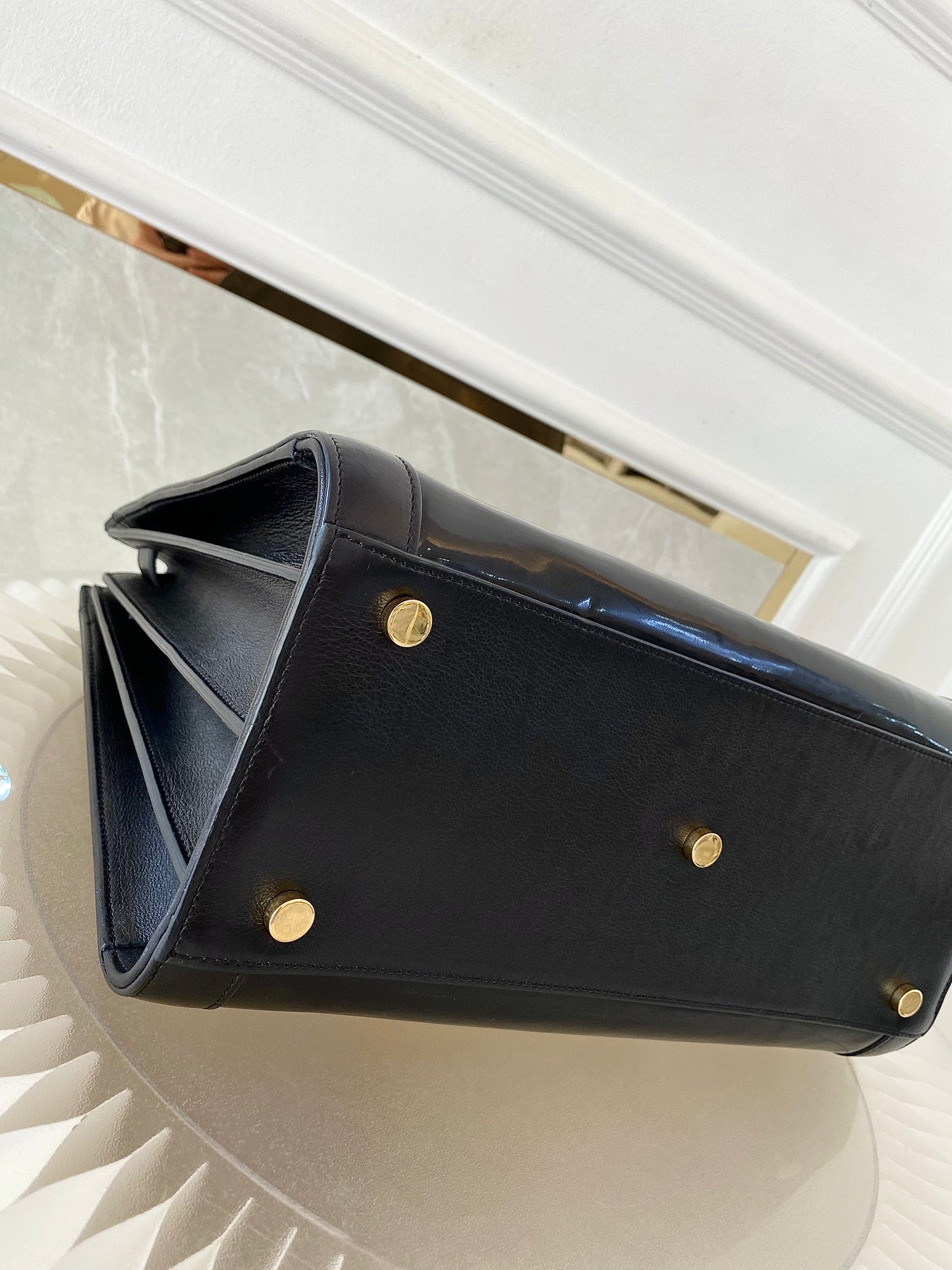 YVES SAINT LAURENT Black Patent Leather Sac De Jour