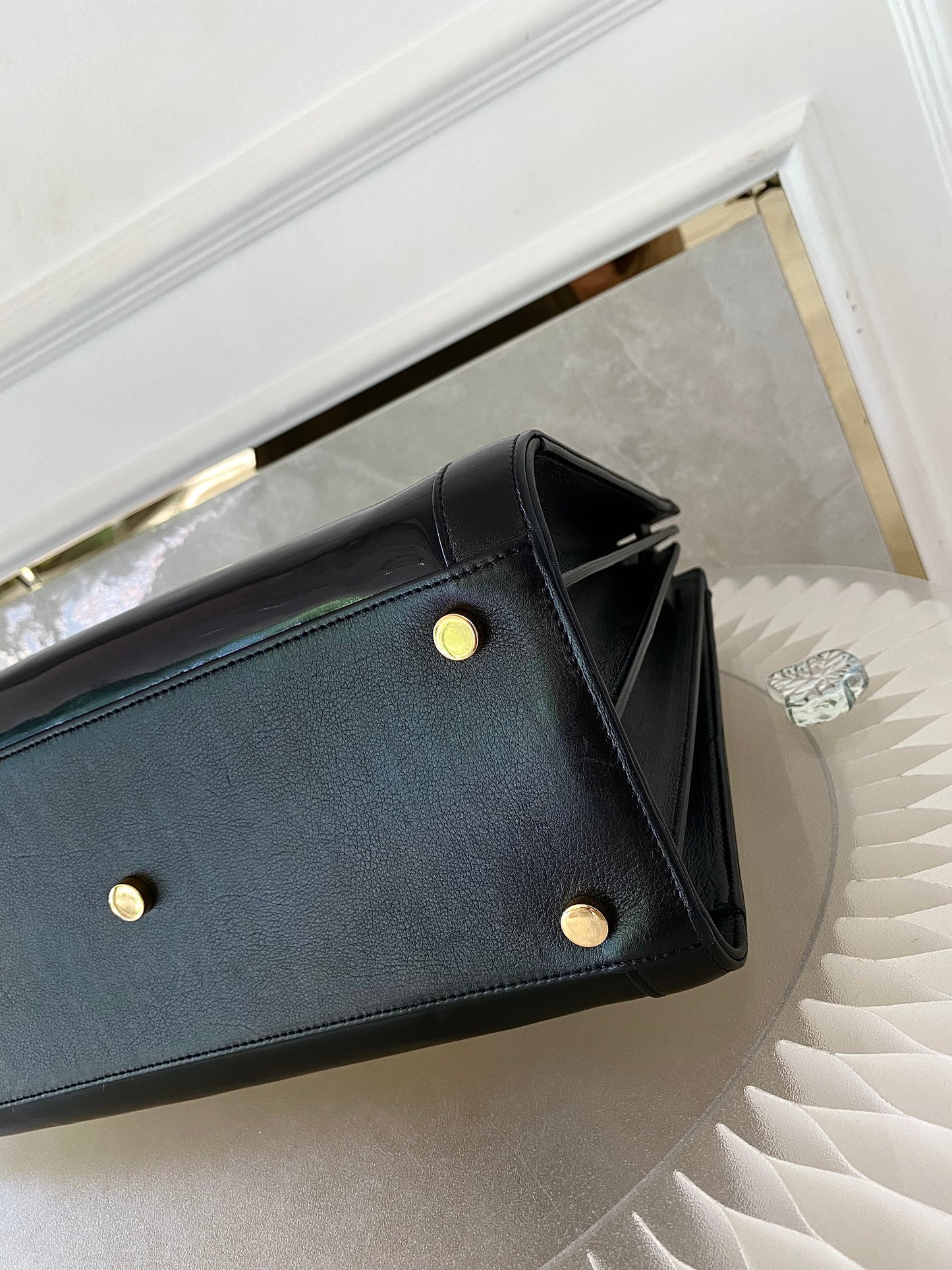 YVES SAINT LAURENT Black Patent Leather Sac De Jour