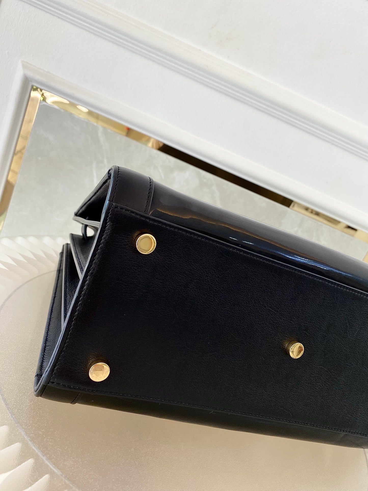 YVES SAINT LAURENT Black Patent Leather Sac De Jour
