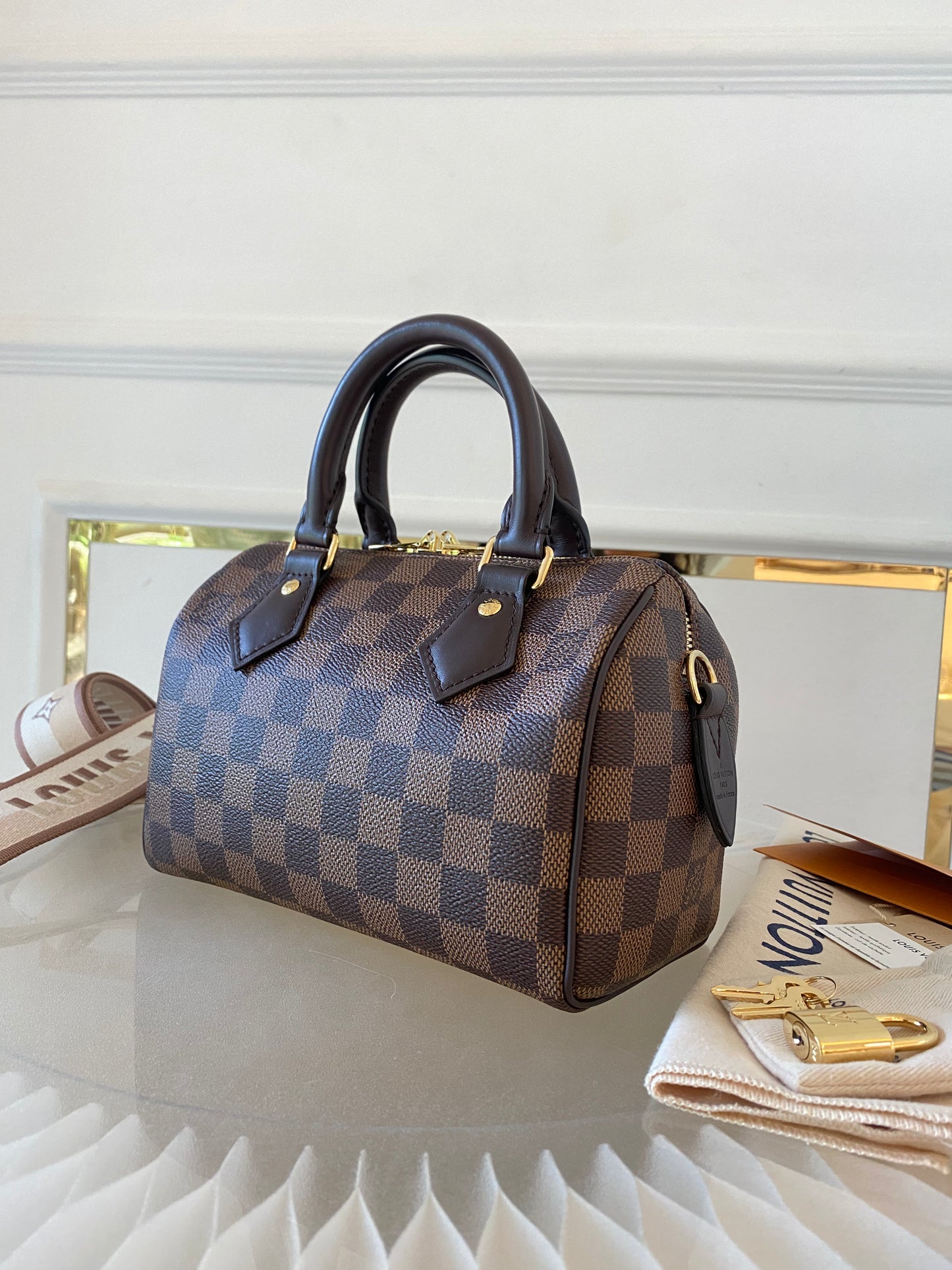 LOUIS VUITTON Speedy Bandoulière 20 DE