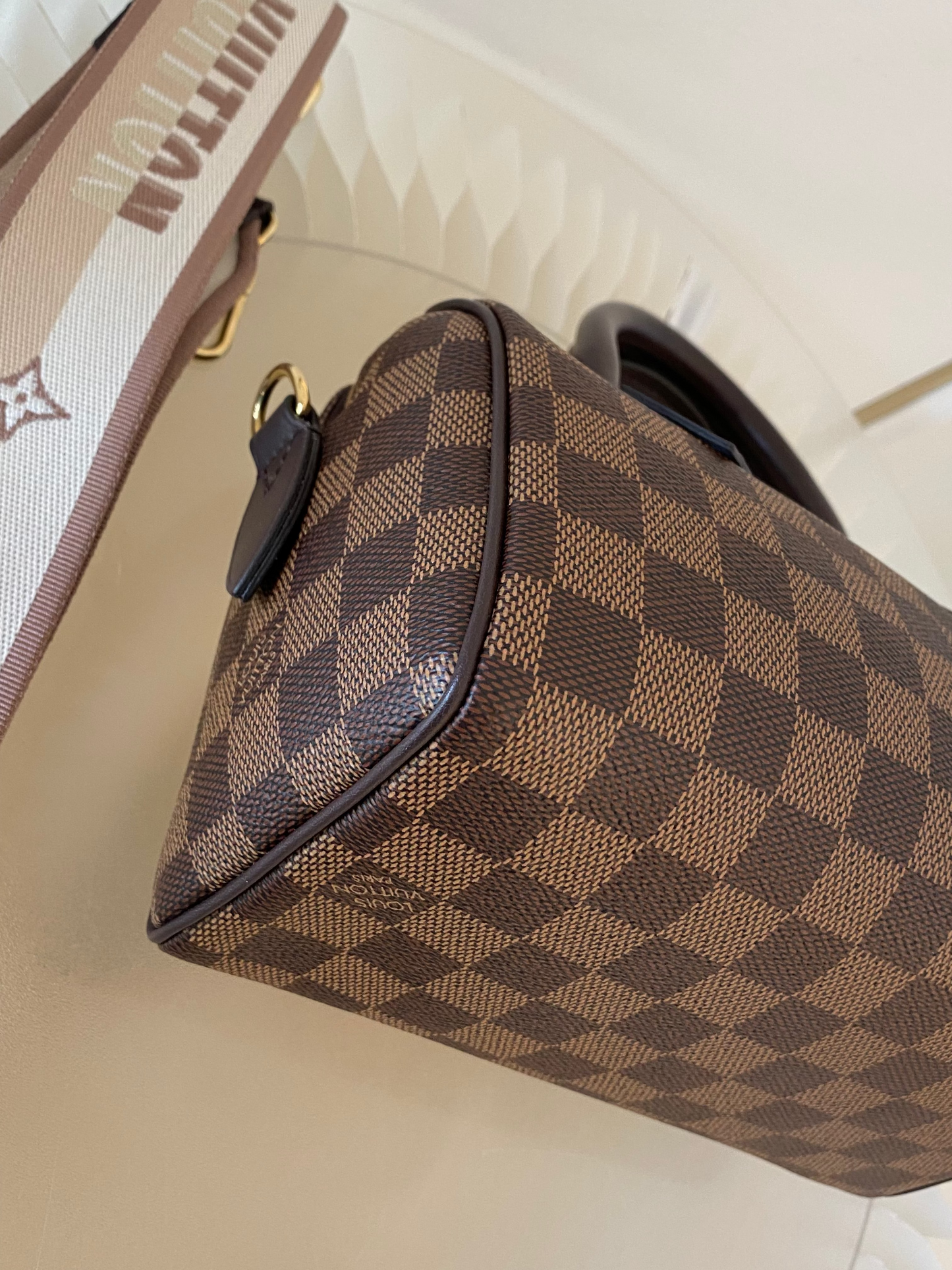 LOUIS VUITTON Speedy Bandoulière 20 DE