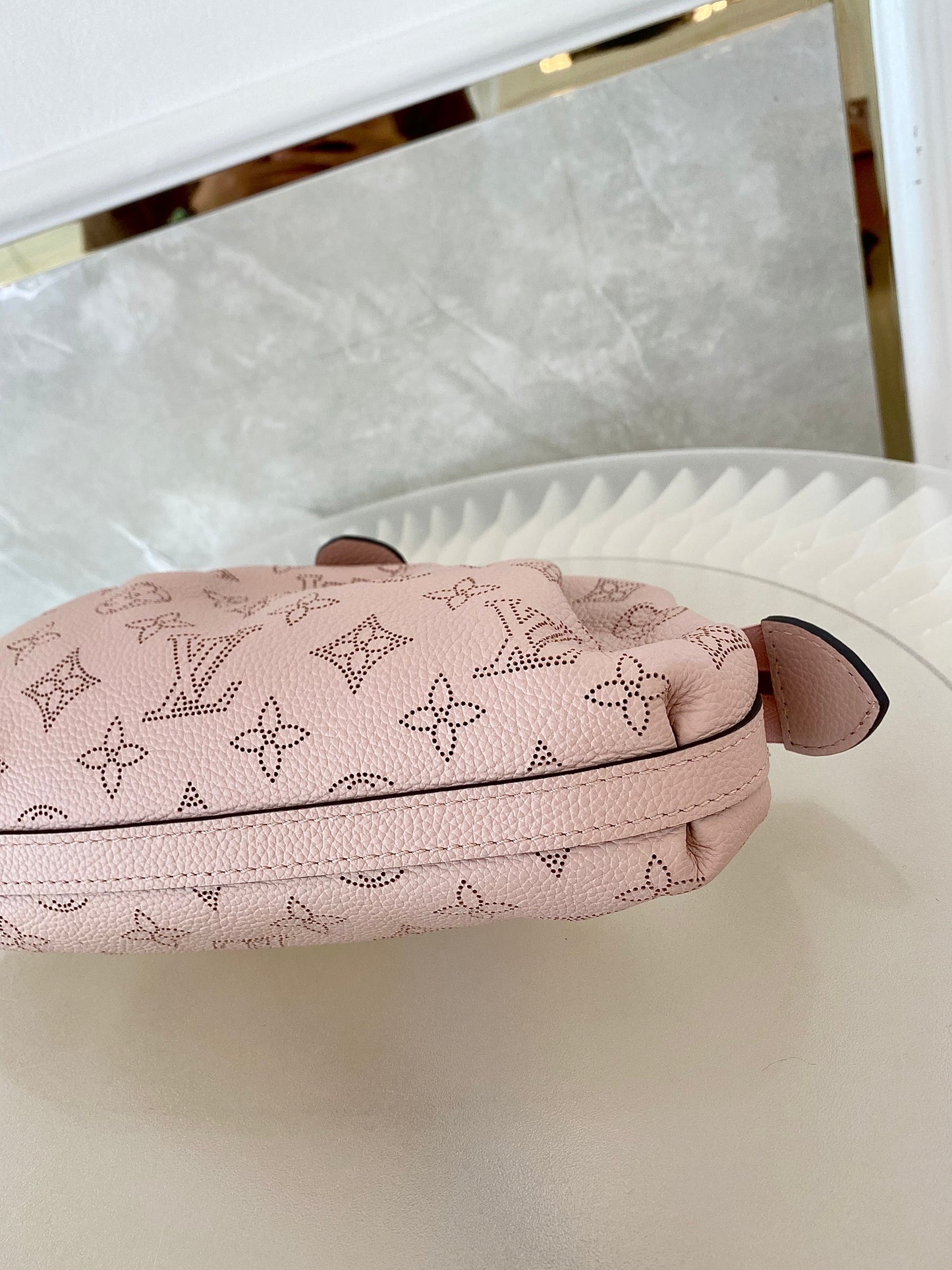 Louis Vuitton Mahina Scala Mini Pouch Magnolia