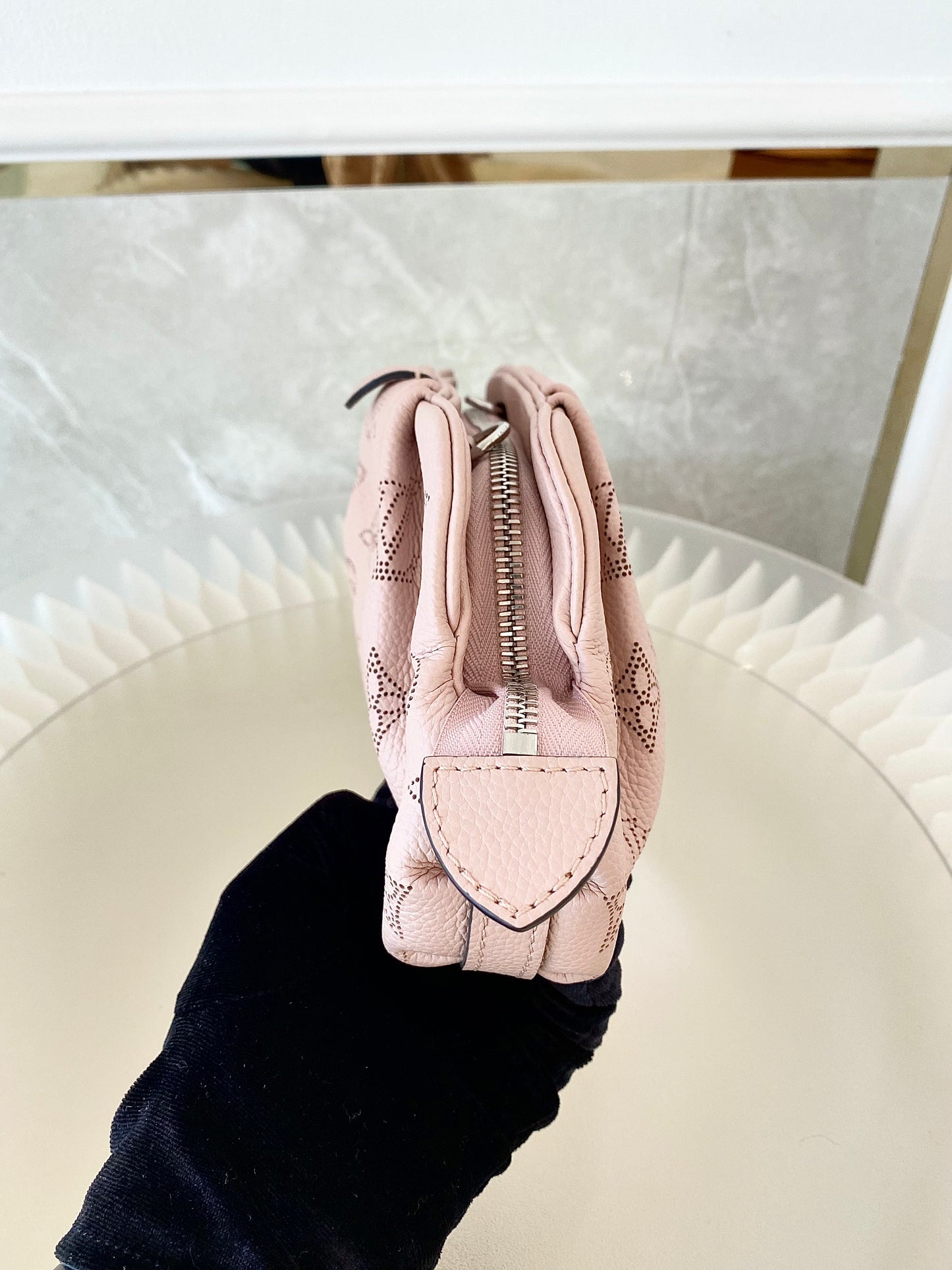 Louis Vuitton Mahina Scala Mini Pouch Magnolia