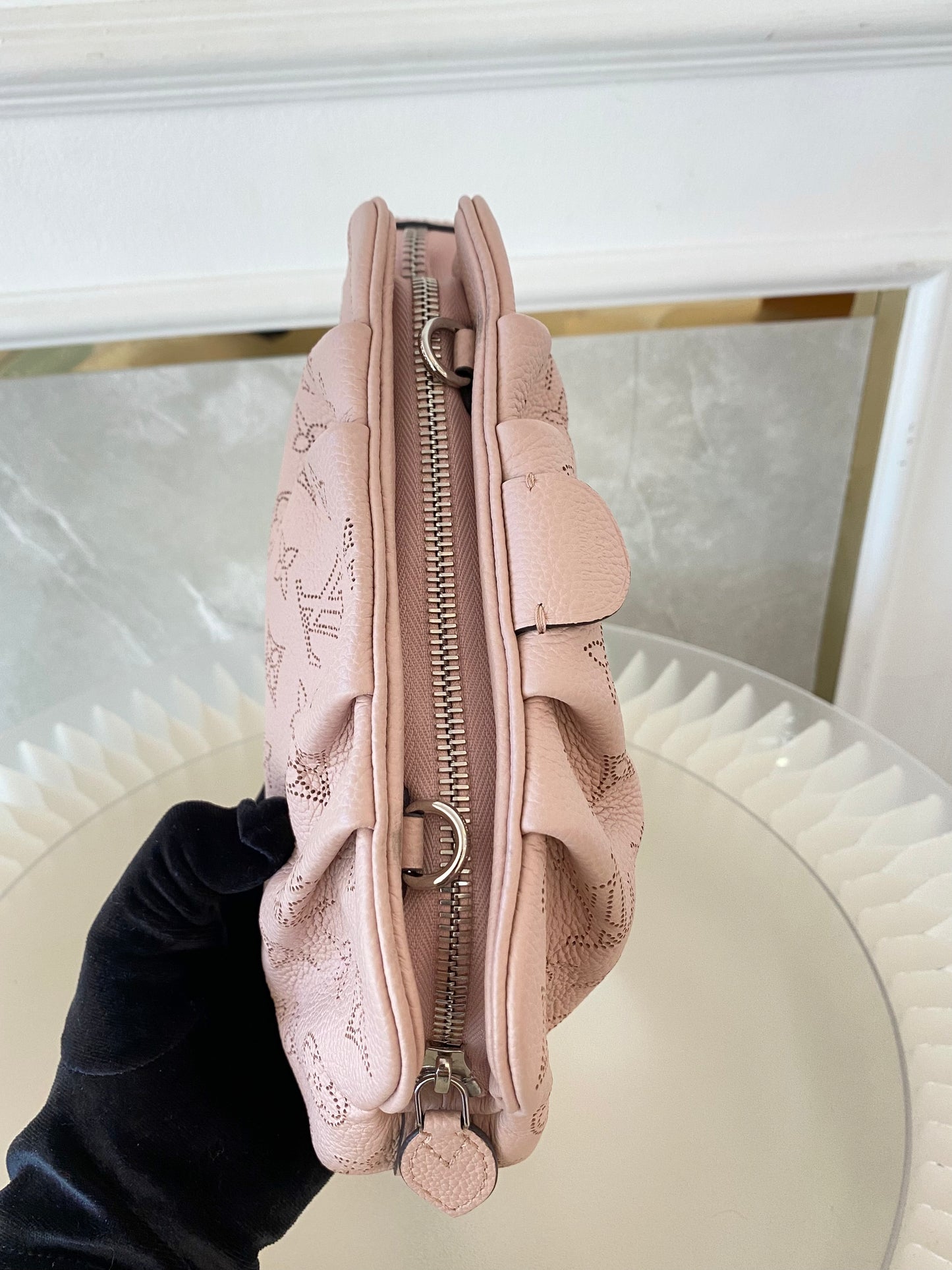 Louis Vuitton Mahina Scala Mini Pouch Magnolia