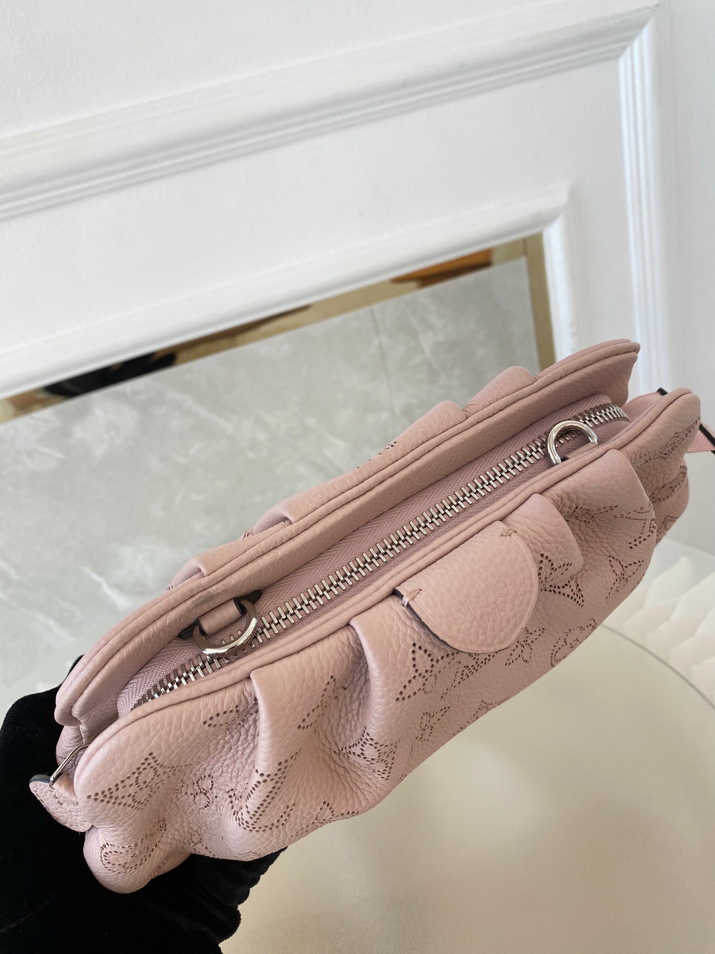 Louis Vuitton Mahina Scala Mini Pouch Magnolia