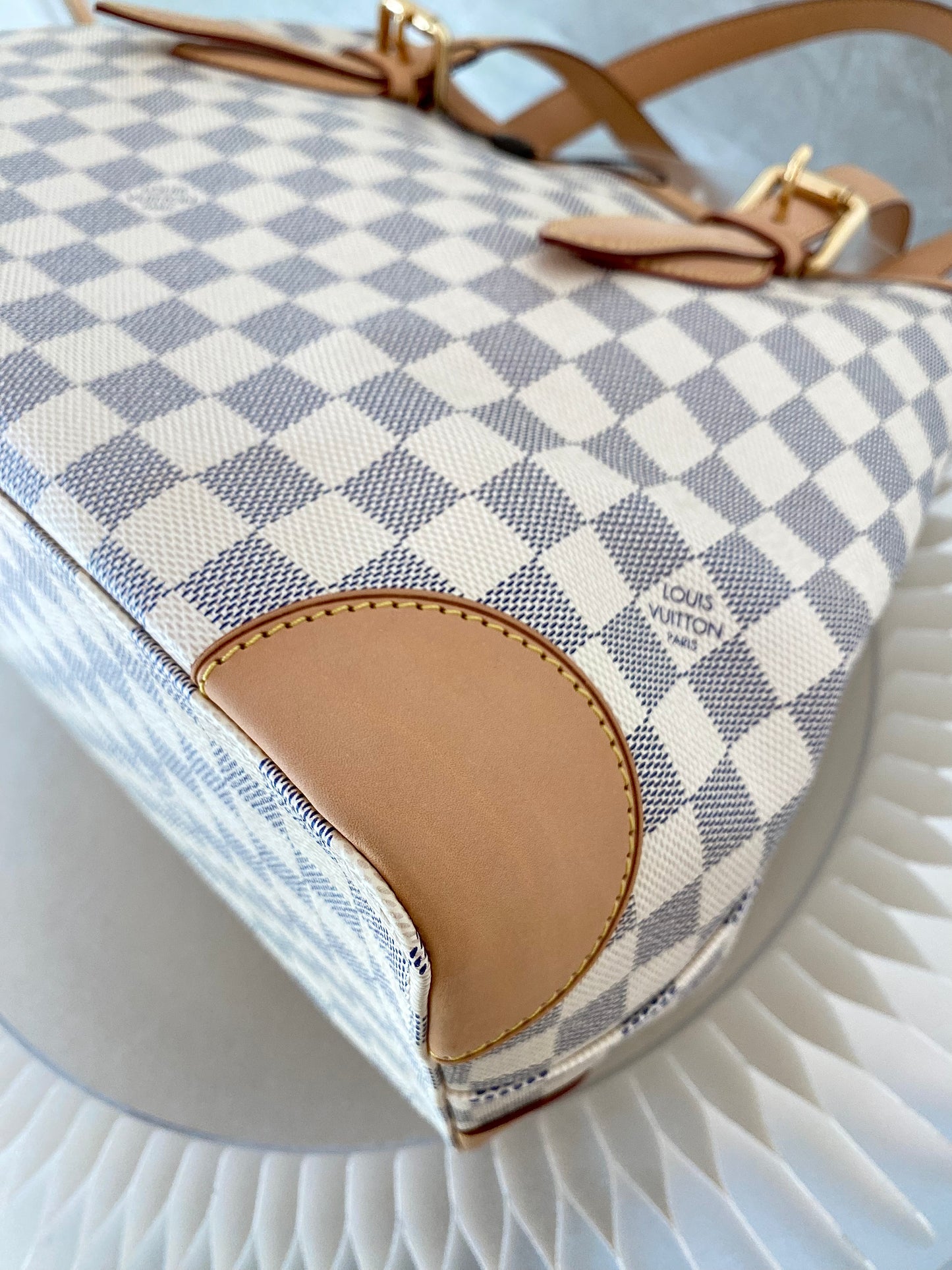 LOUIS VUITTON Azur Canvas Hampstead MM Bag