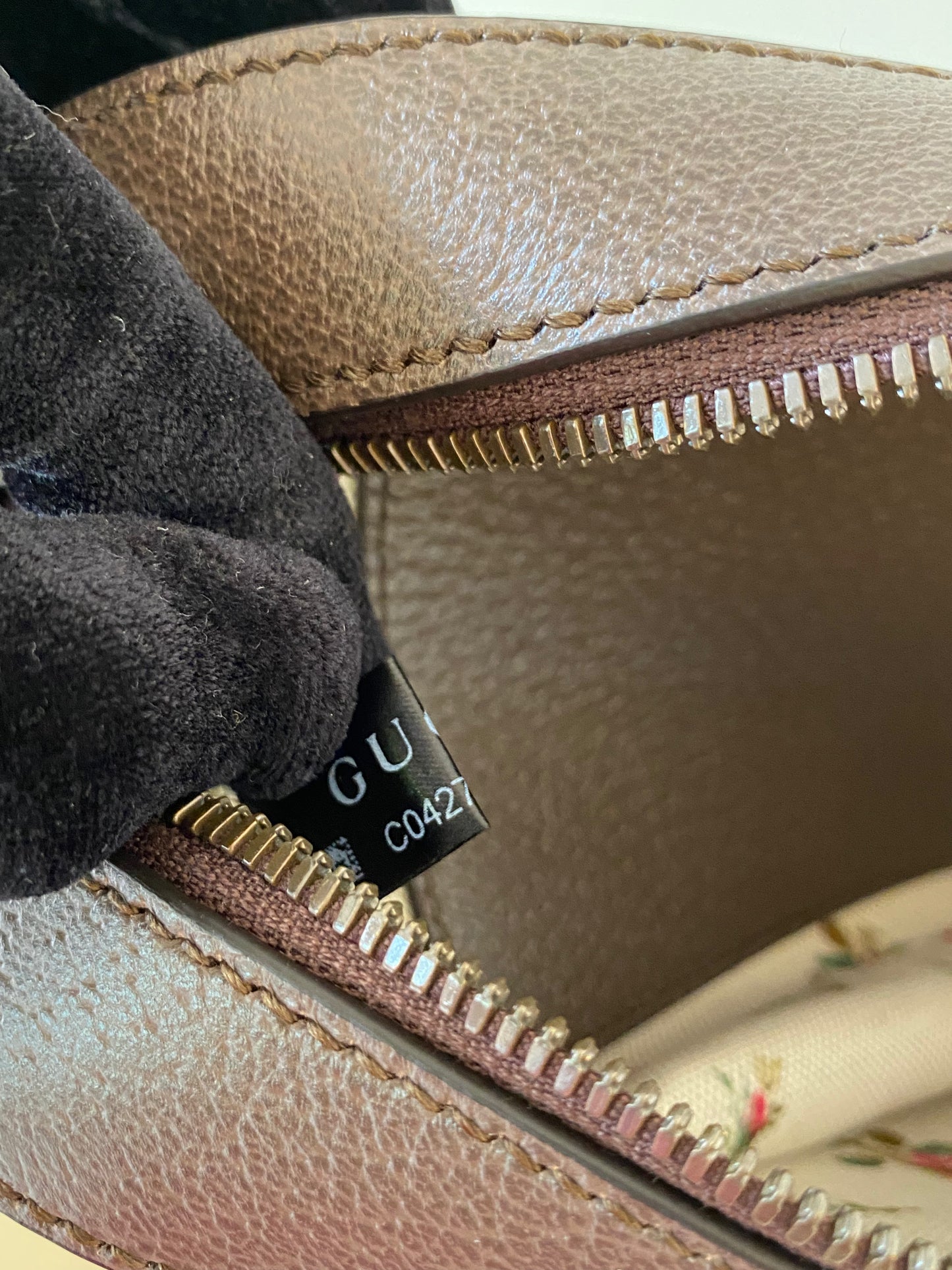 GUCCI Neo Gg Supreme Bag