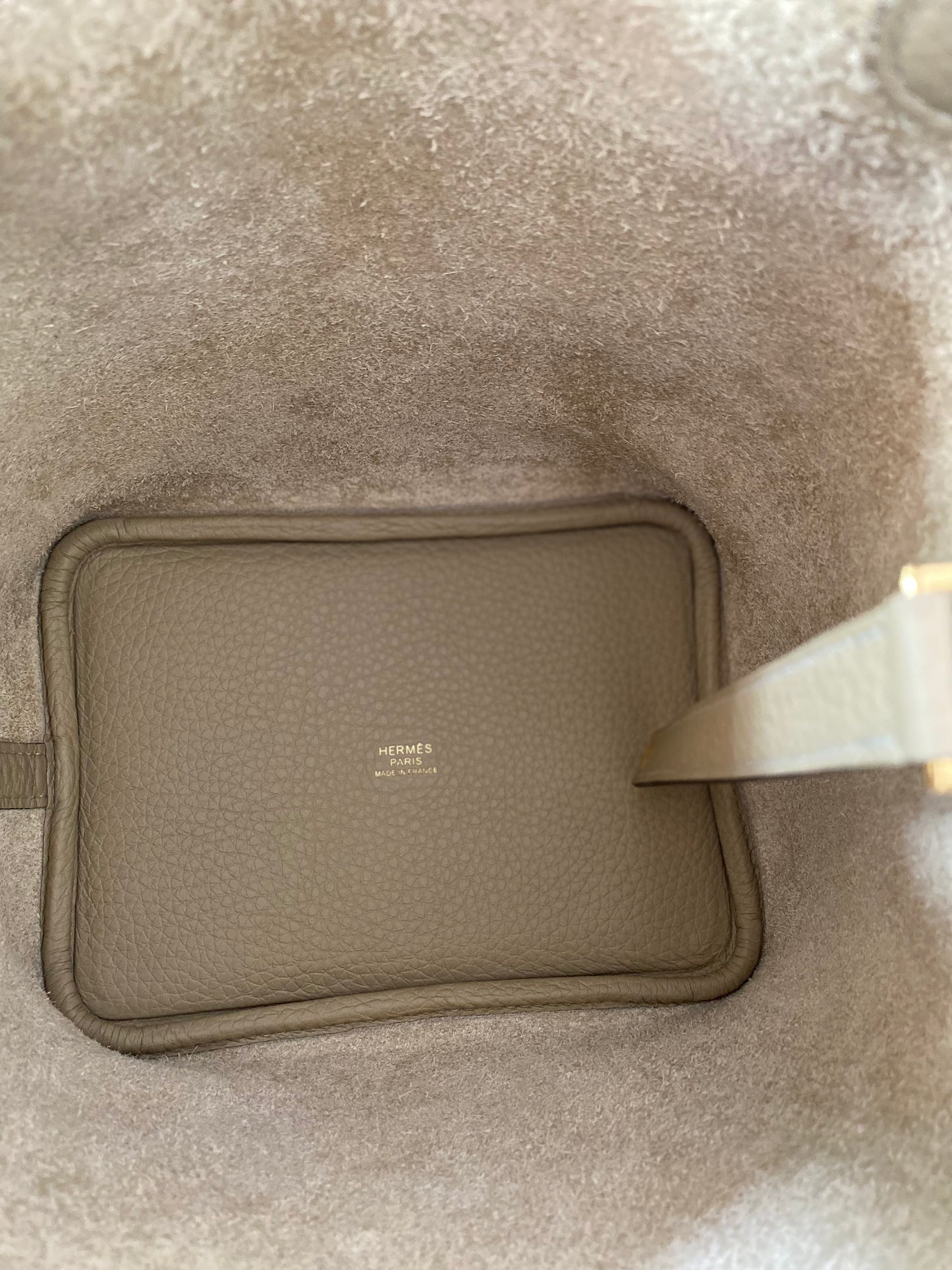 Hermes Picotin 18 Trench GHW