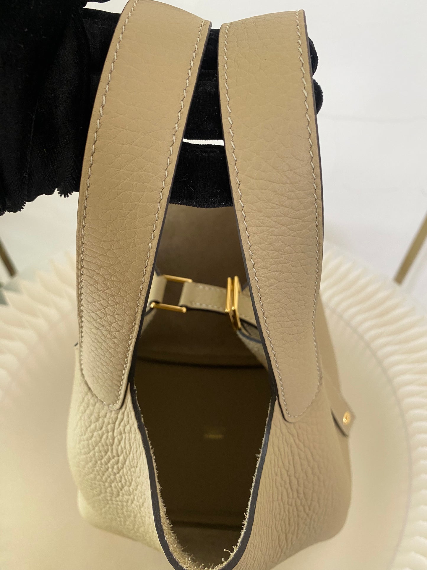 Hermes Picotin 18 Trench GHW