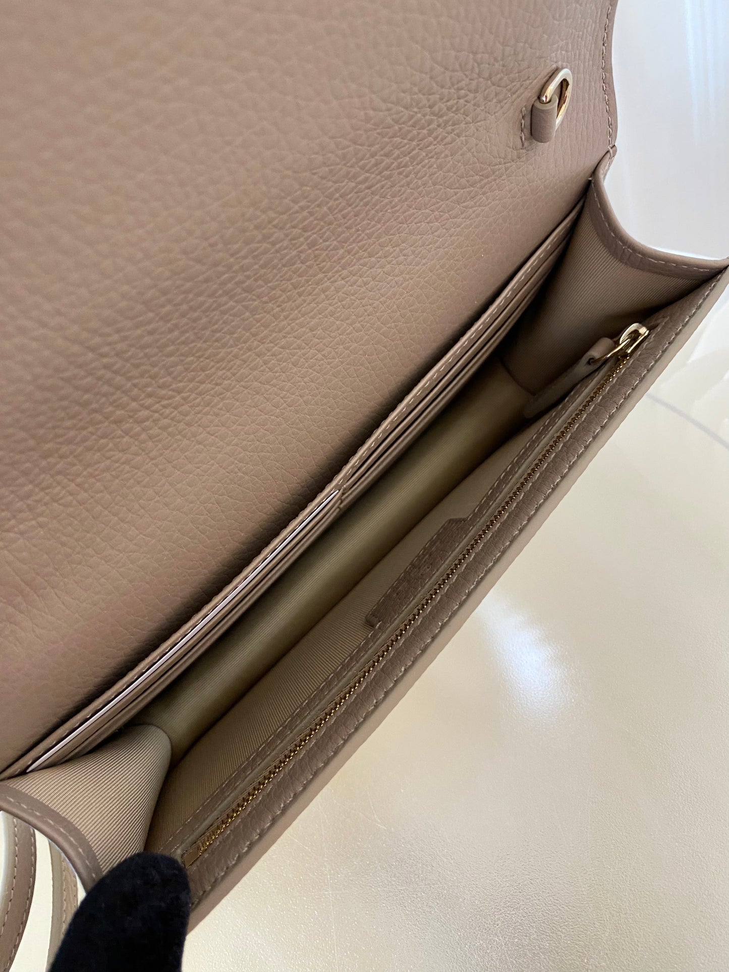 GUCCI Guccissima Leather WOC