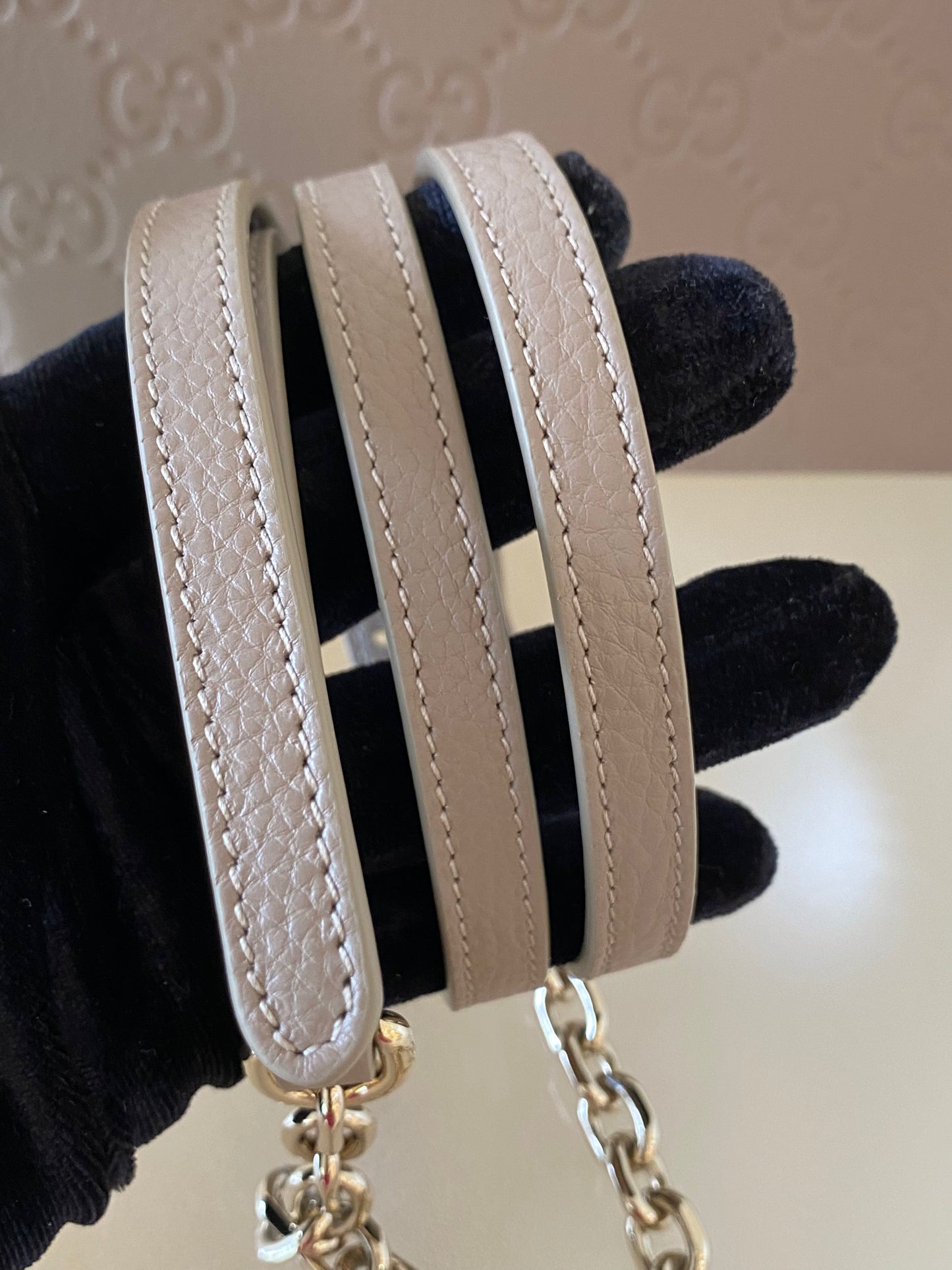 GUCCI Guccissima Leather WOC