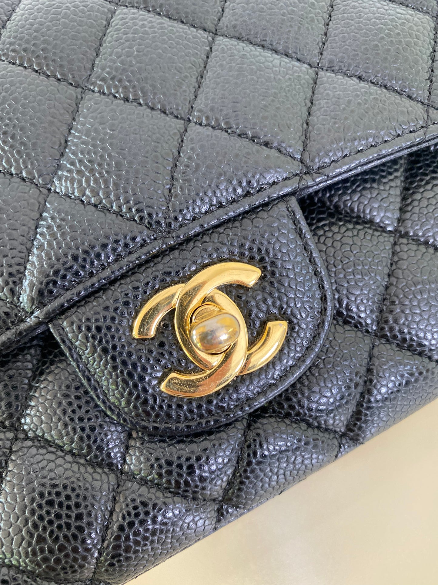 Chanel Classic Medium Double Flap Caviar GHW