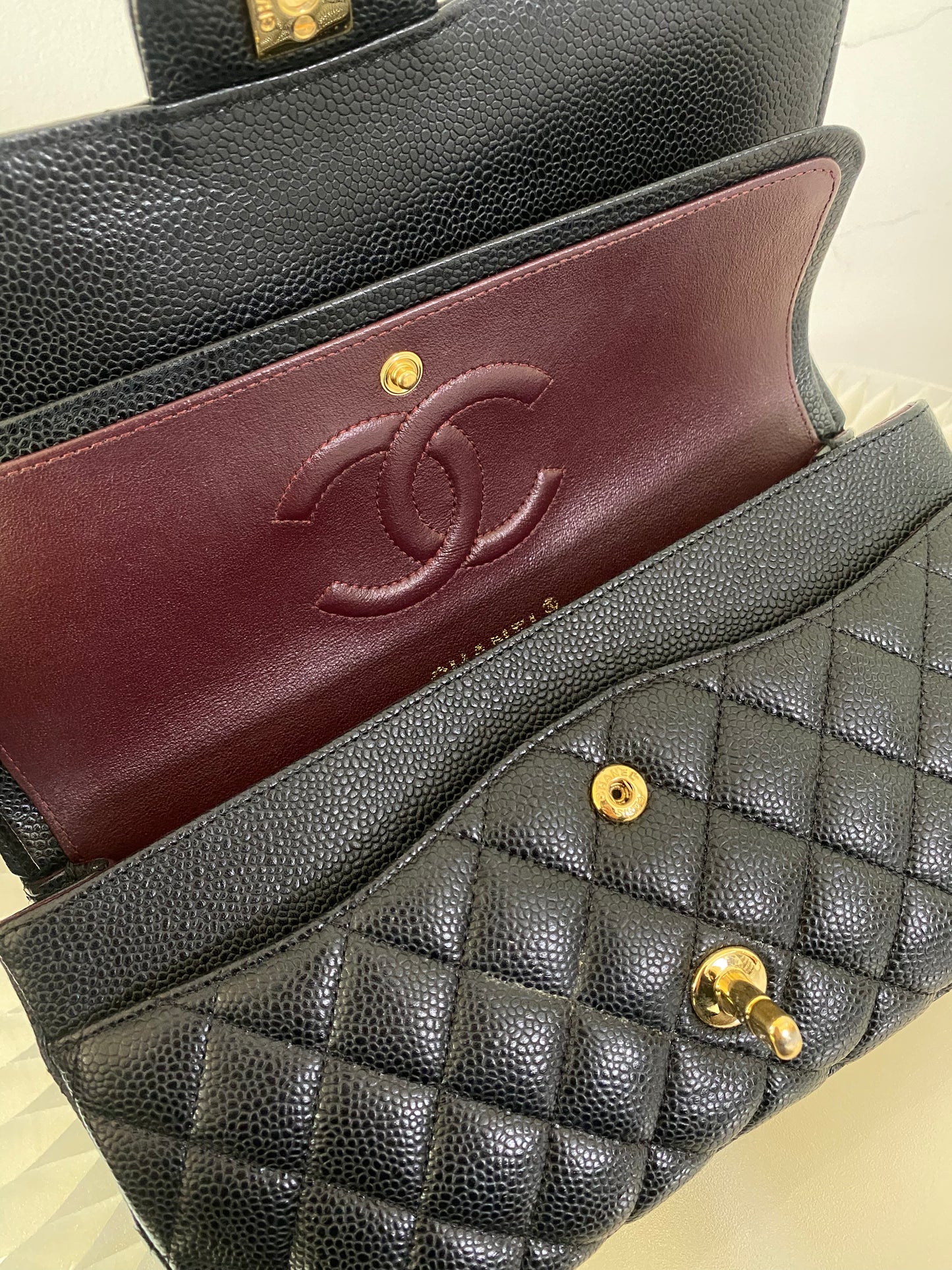 Chanel Classic Medium Double Flap Caviar GHW