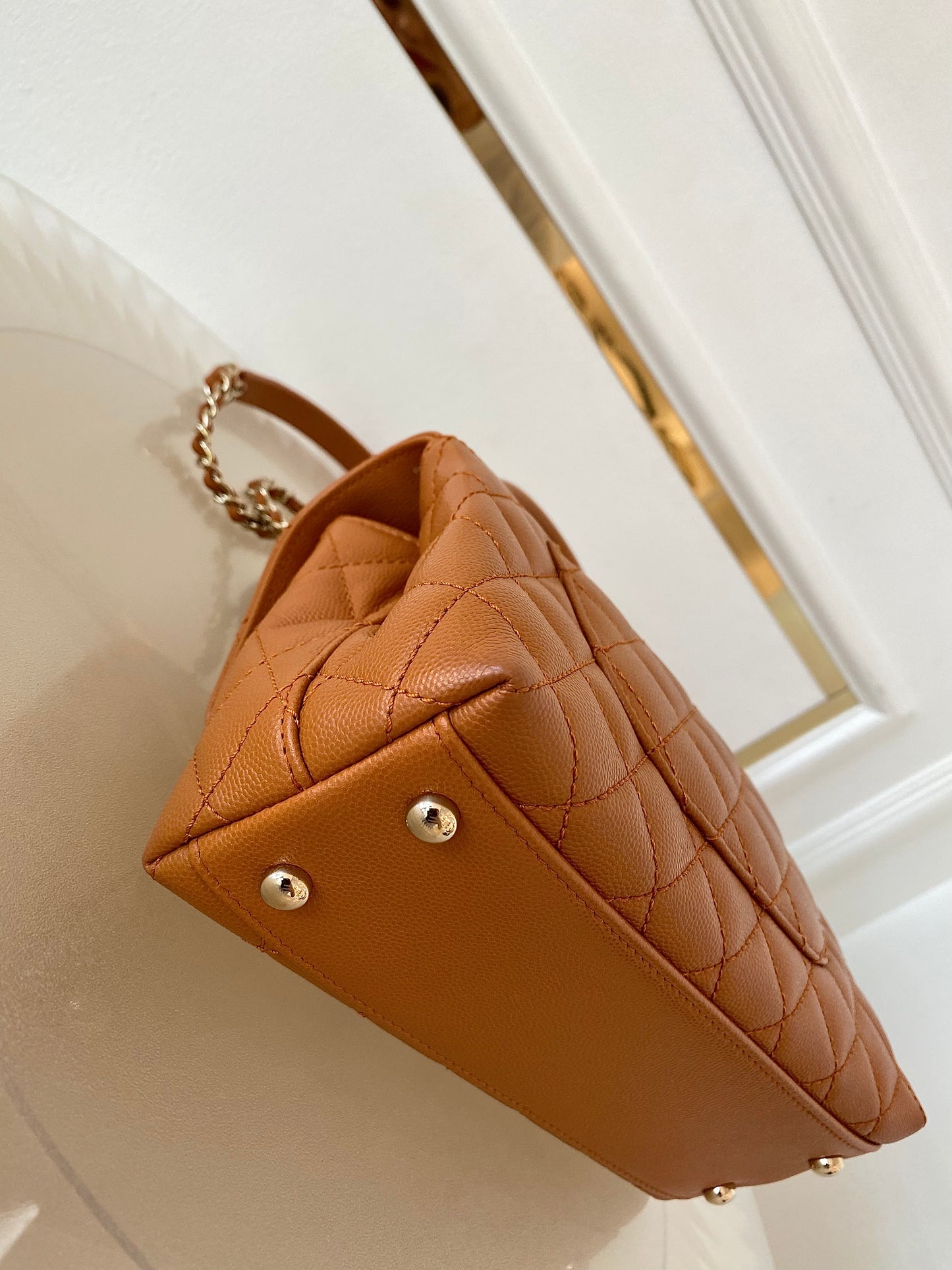 Chanel Coco Caviar Caramel LGHW