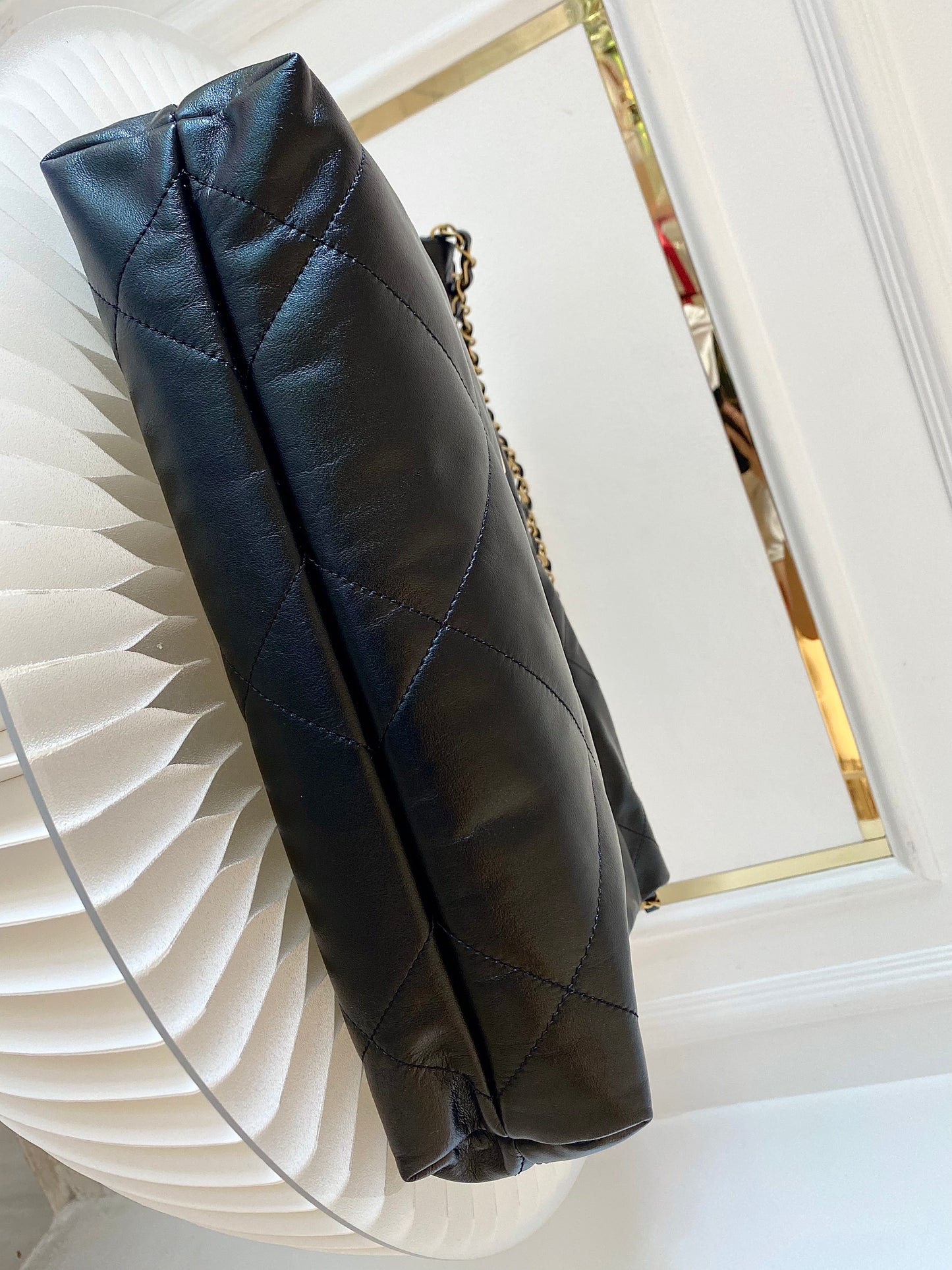 CHANEL C22 Small GHW