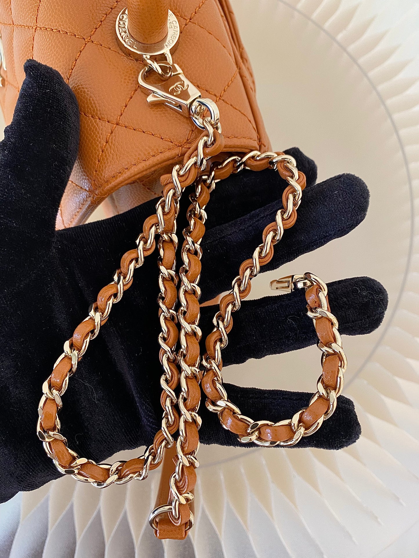 Chanel Coco Caviar Caramel LGHW