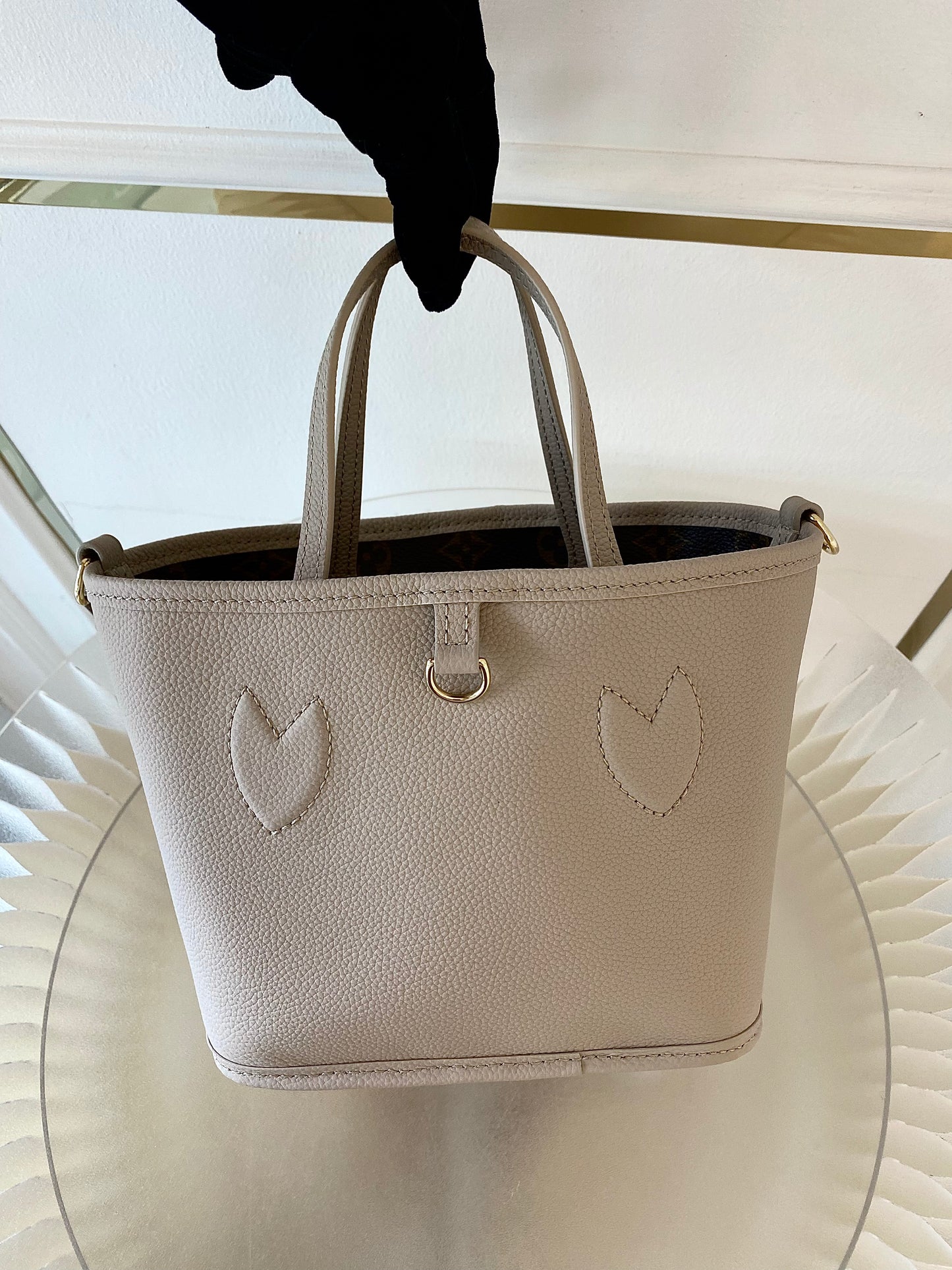LOUIS VUITTON Reversible Neverfull Mini in Monogram Print