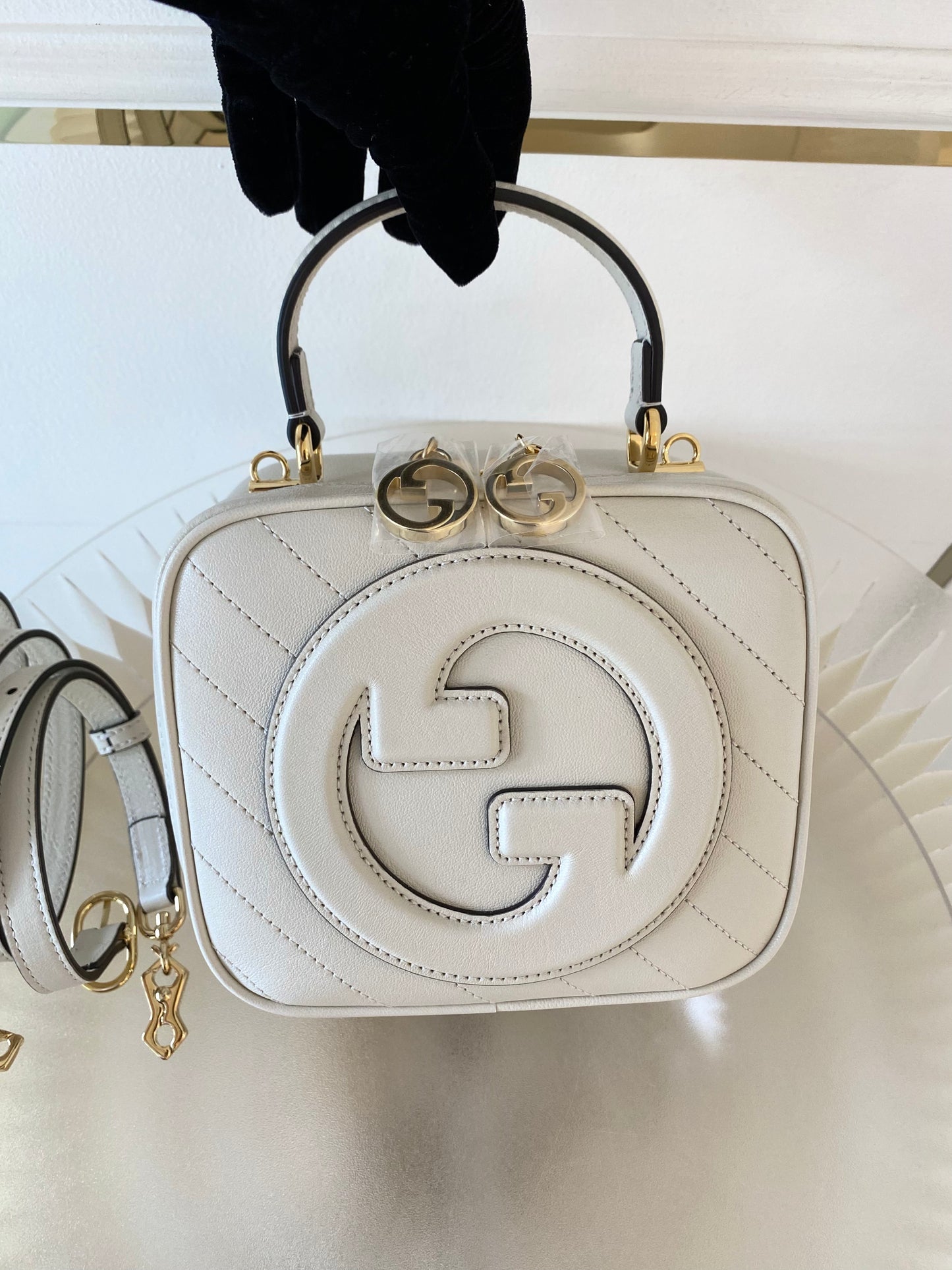 GUCCI Blondie 2-Way Top Handle Bag