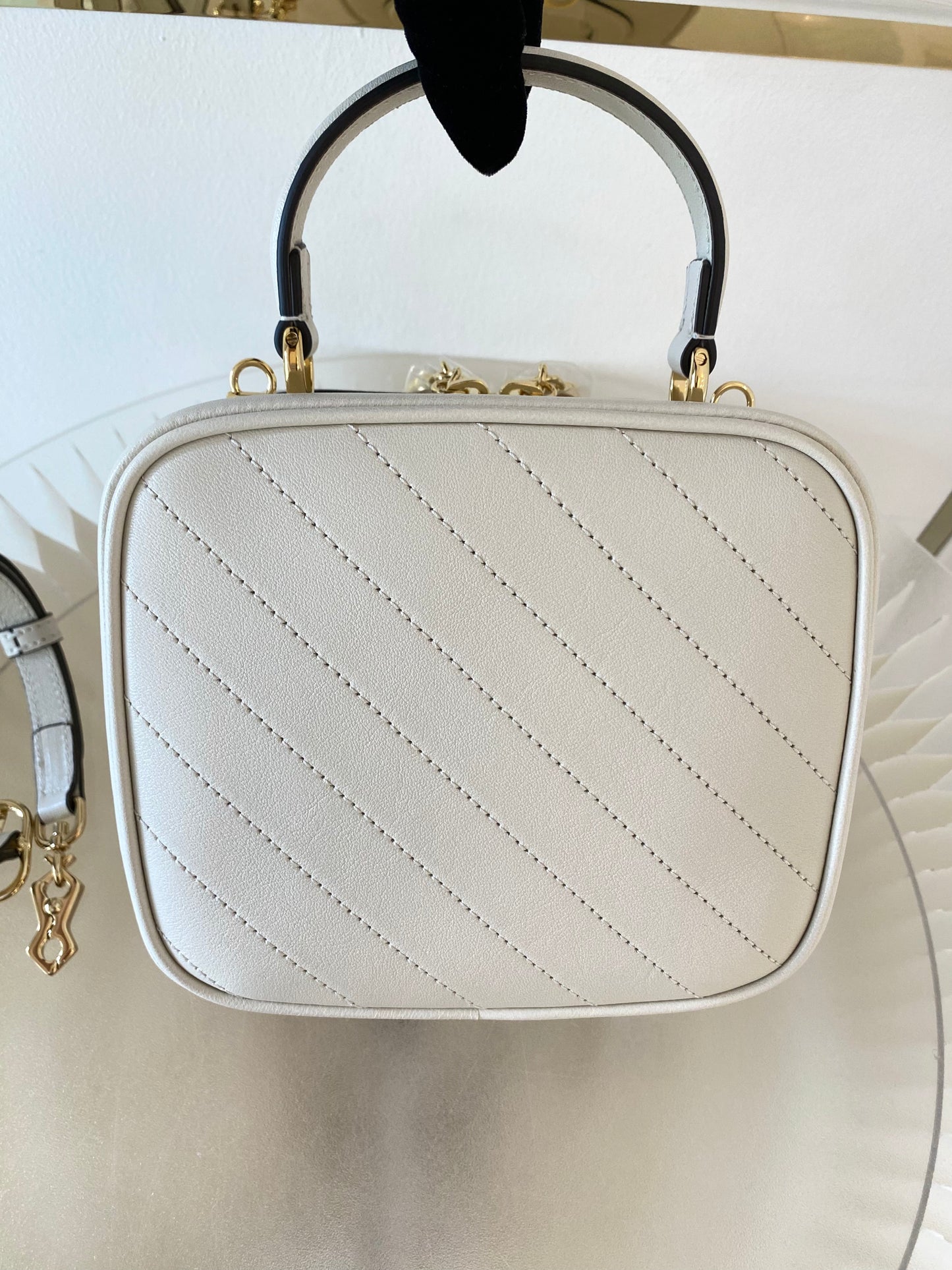GUCCI Blondie 2-Way Top Handle Bag