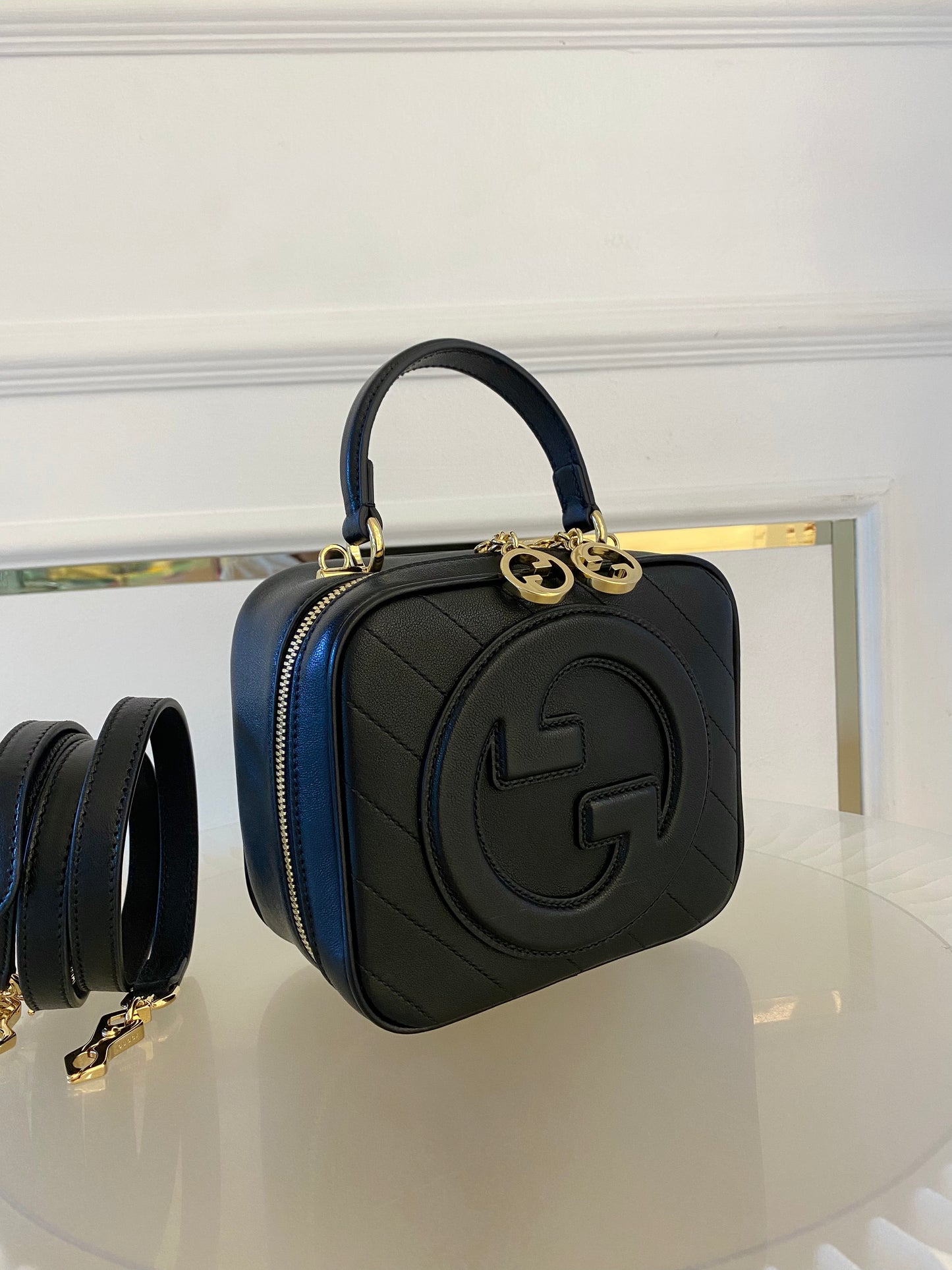 GUCCI Blondie 2-Way Top Handle Bag